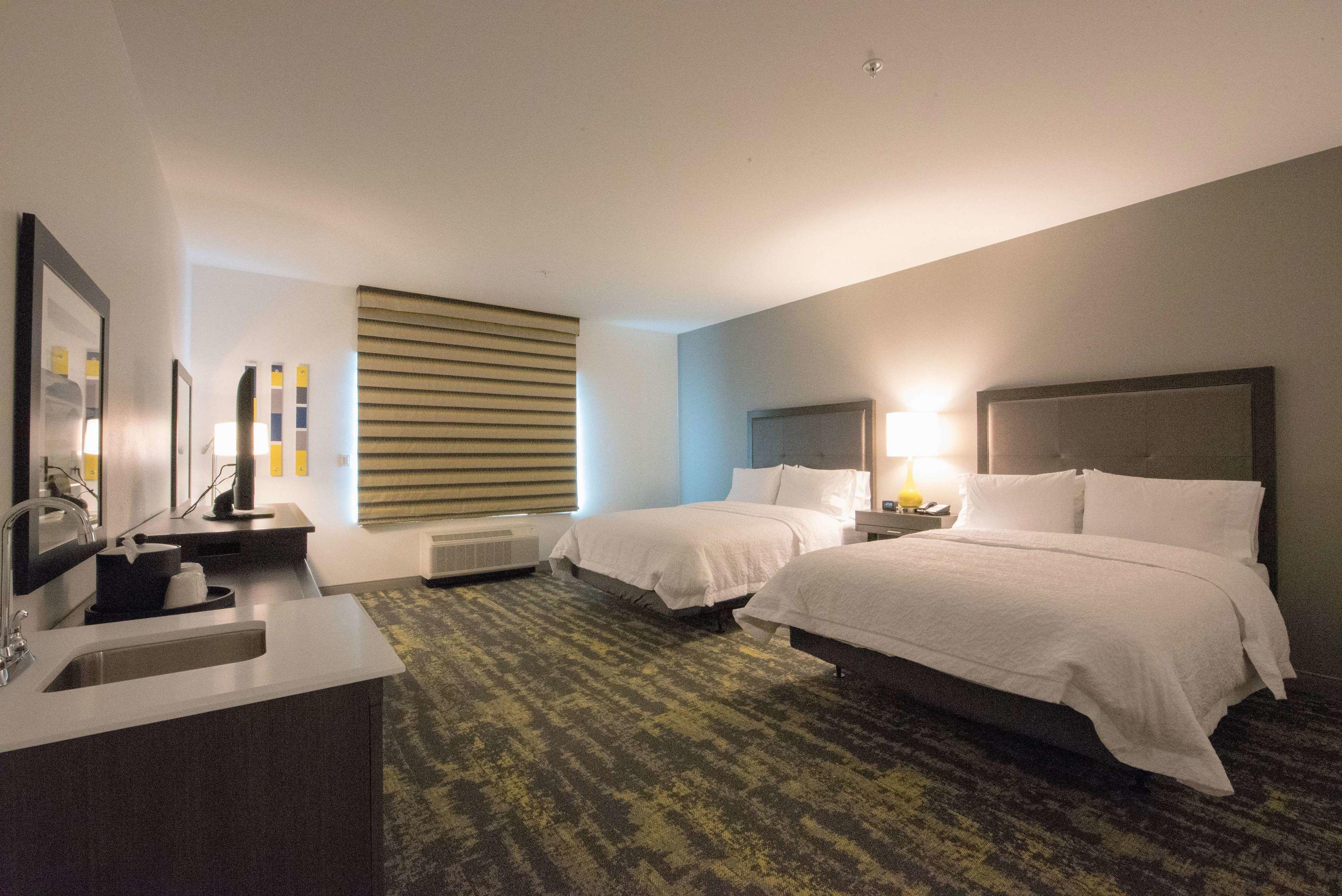 Hampton Inn & Suites Irvine Orange County Airport — photo 5