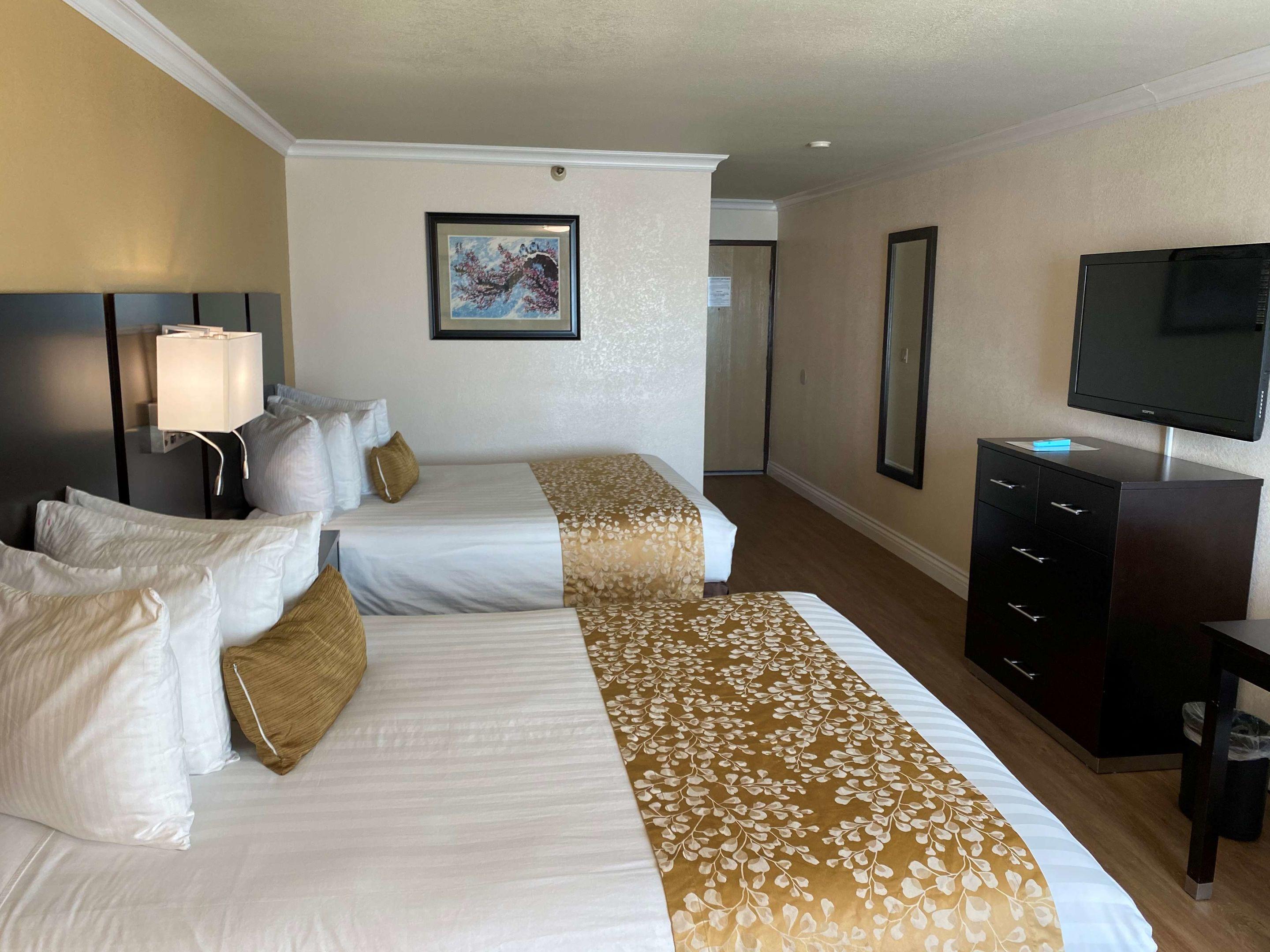 Best Western Plus South Bay Hotel — photo 5