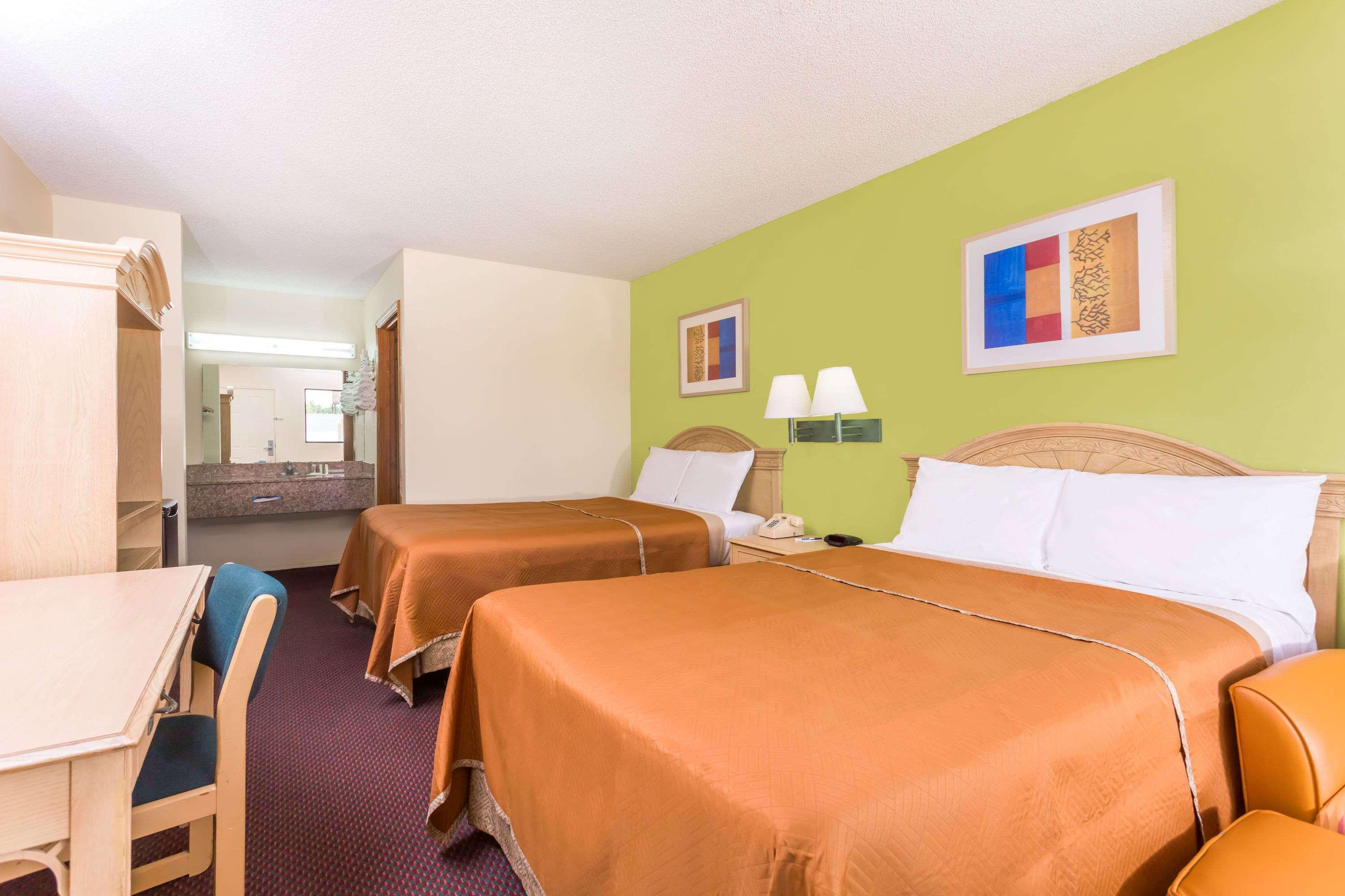 Travelodge Cordele — photo 4