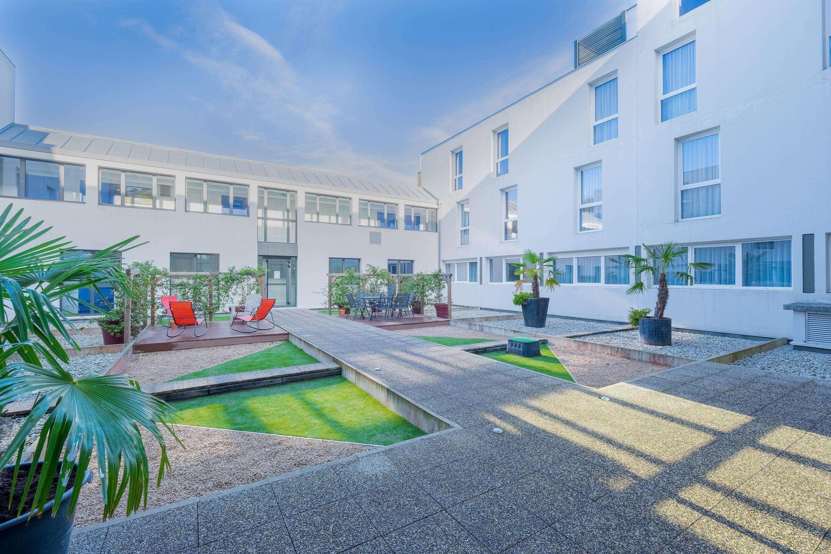 Comfort Suites Pau Idron — photo 3
