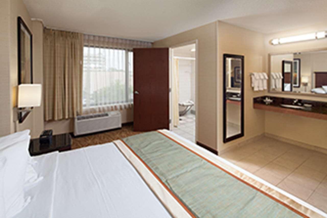 Kahler Inn & Suites — photo 5