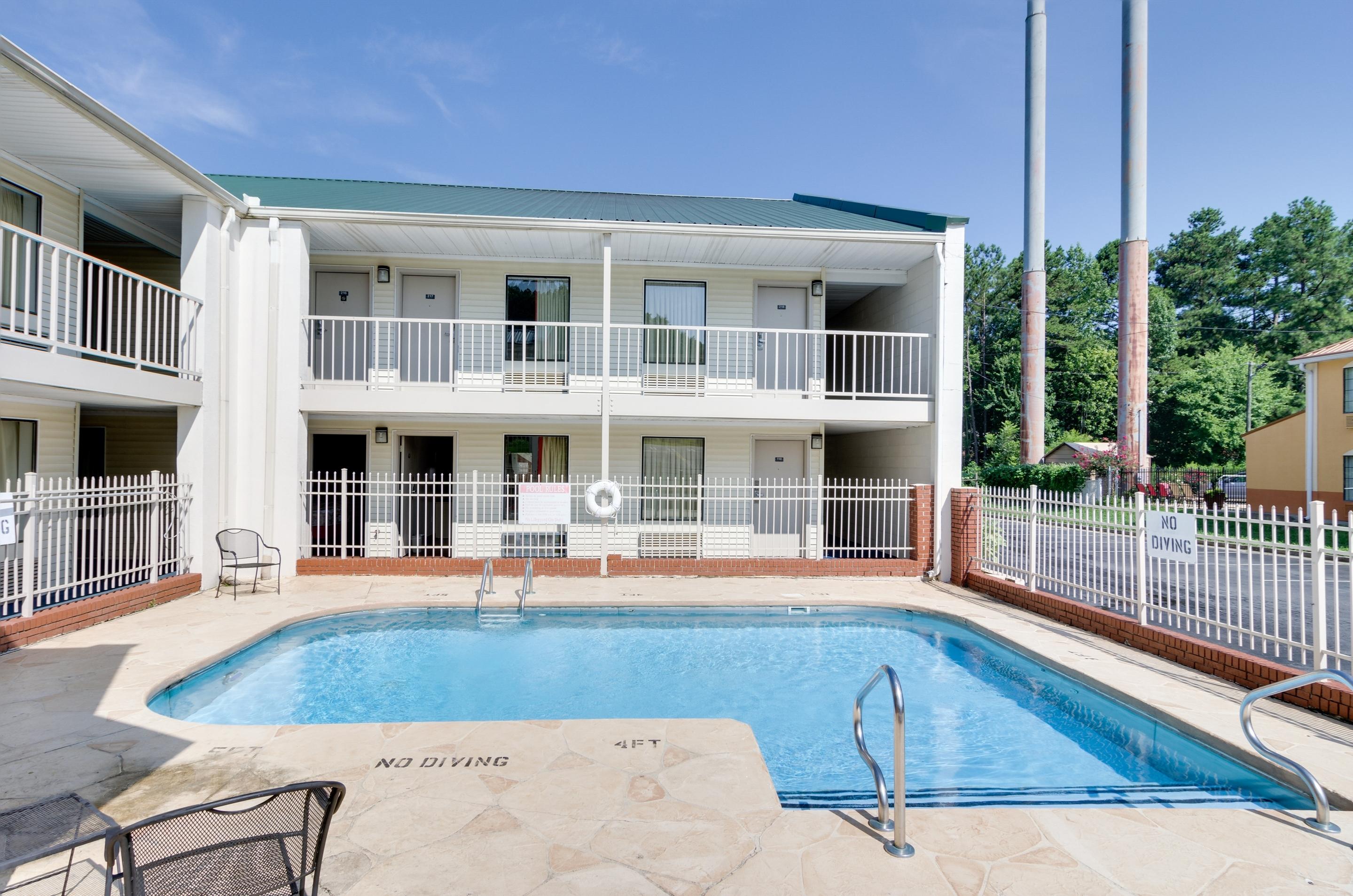 Motel 6 Cartersville — photo 5