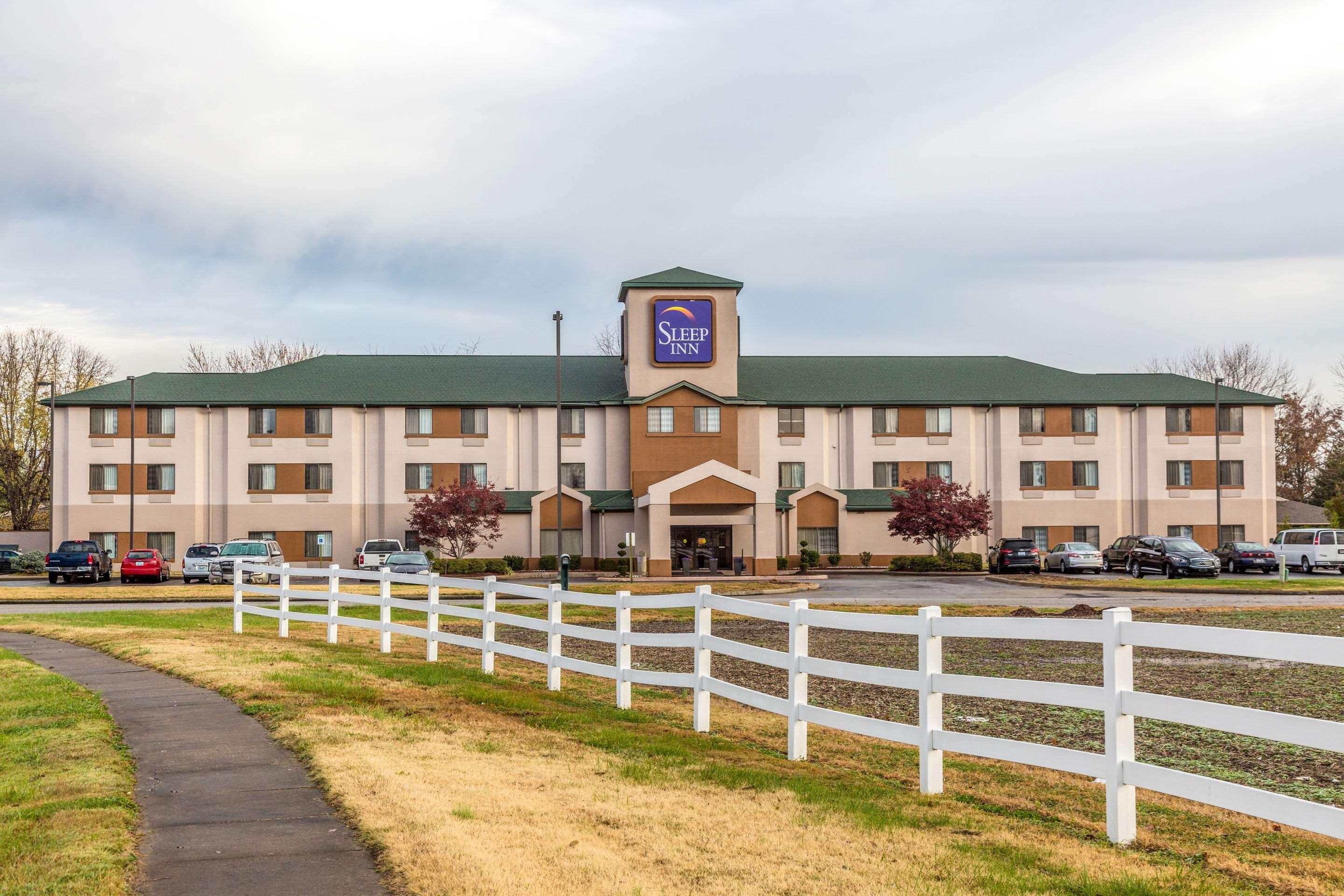 Sleep Inn — photo 3
