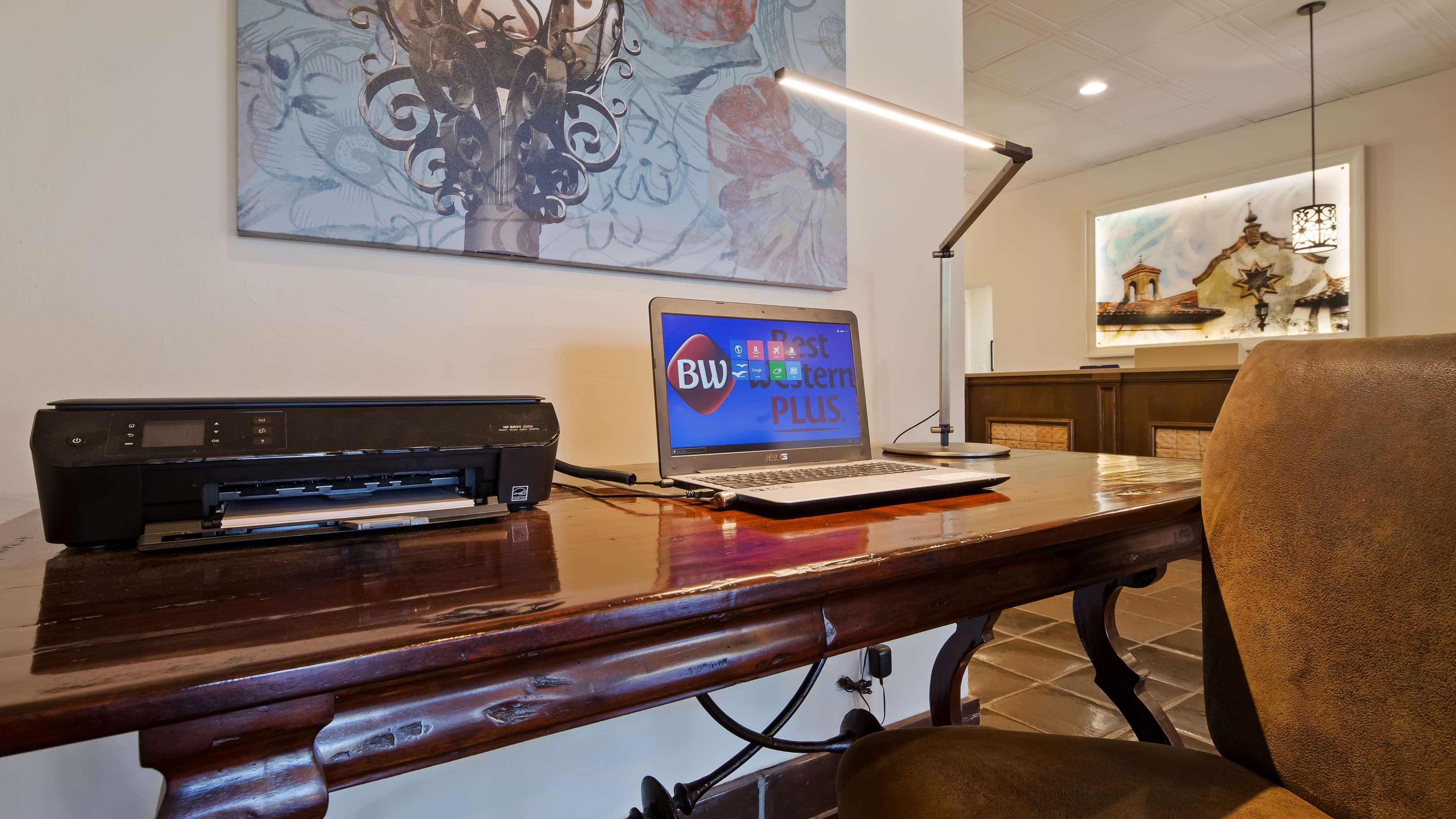 Best Western Plus Seville Plaza Hotel — photo 5