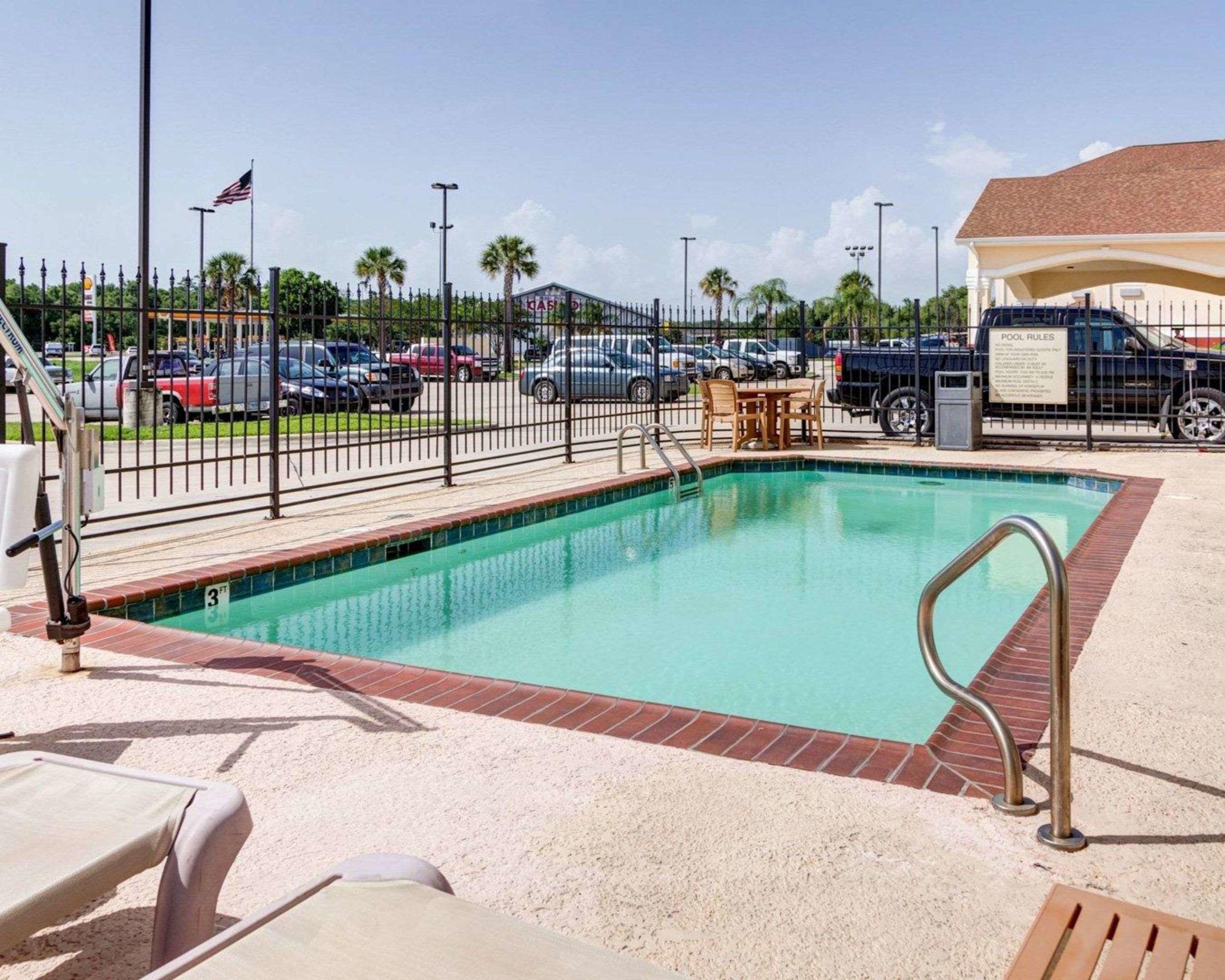 Suburban Extended Stay LaPlace — photo 4