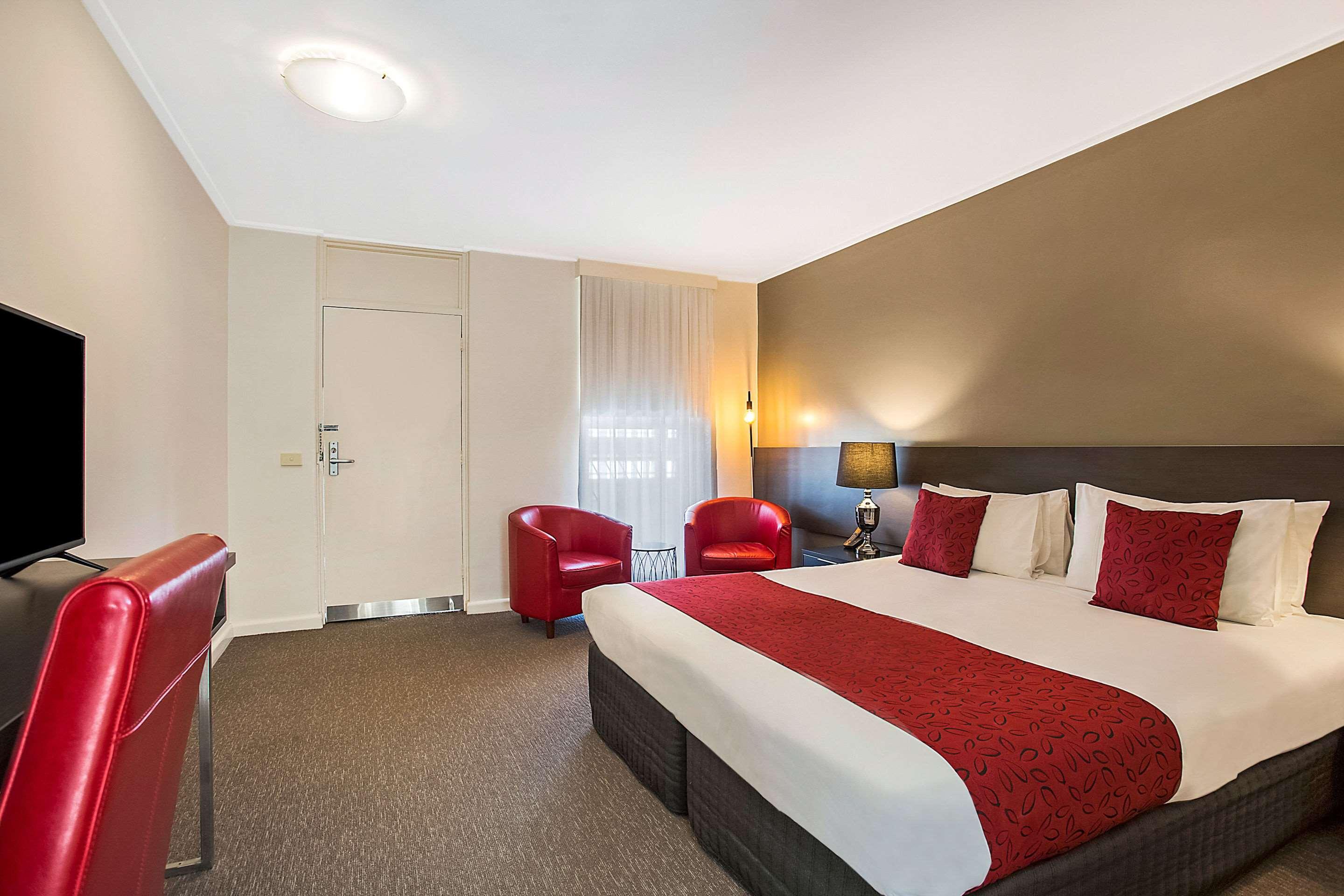 Comfort Inn Western — photo 4