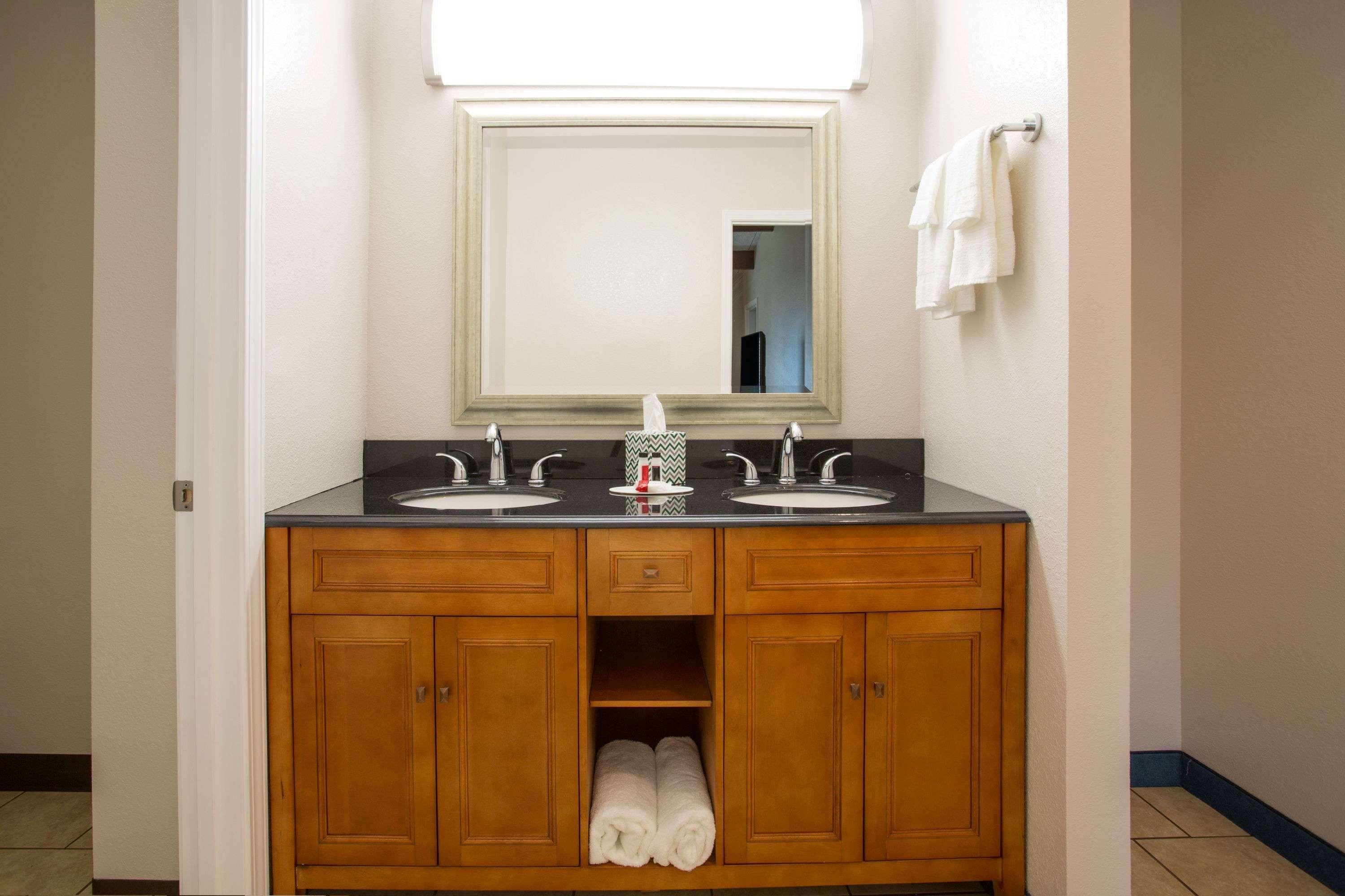 Americas Best Value Inn Wytheville — photo 5