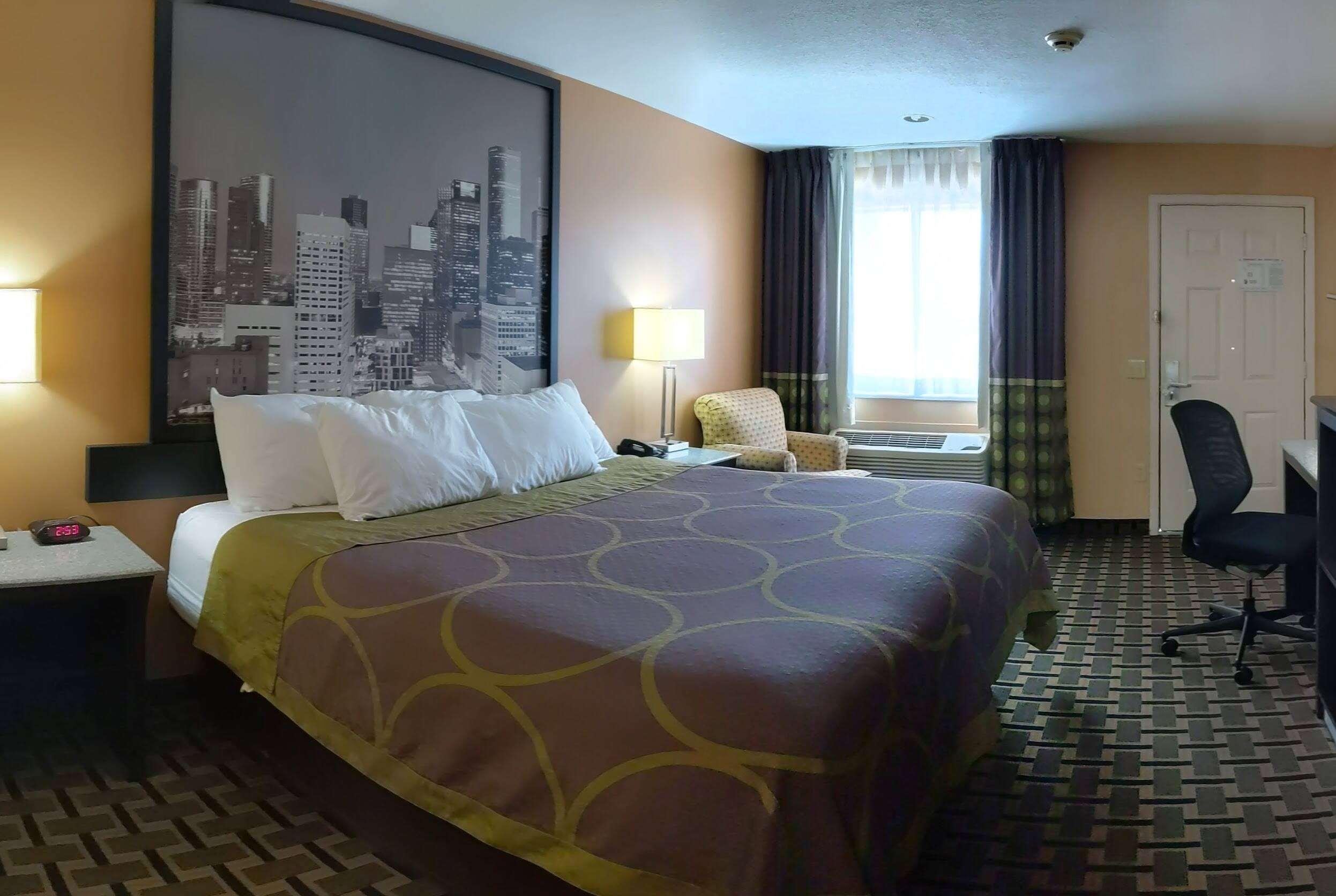 Super 8 by Wyndham Houston/Willowbrook/Hwy 249 — photo 5
