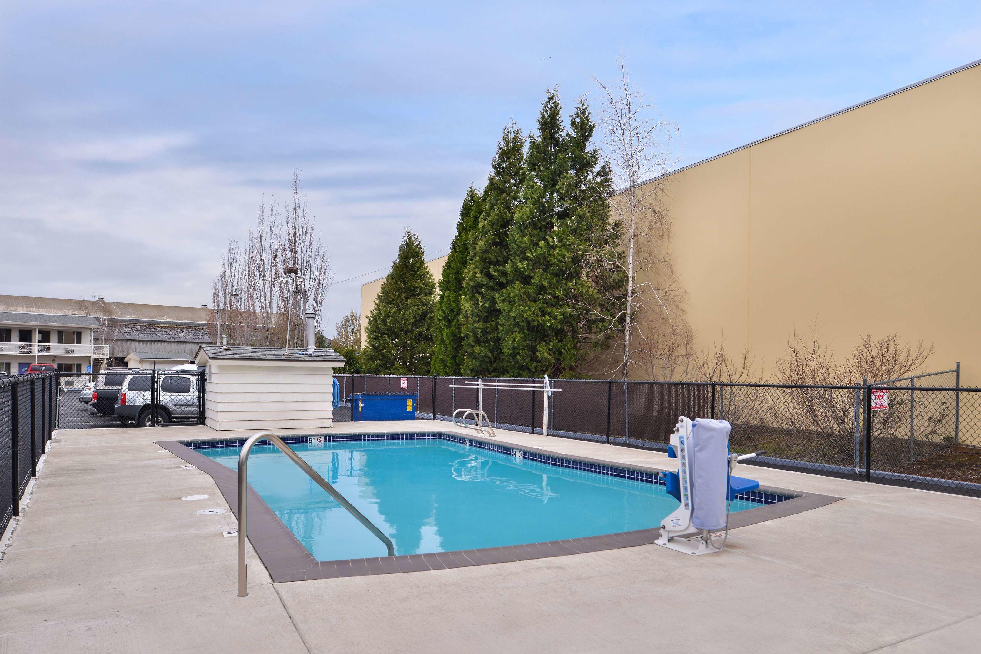 Motel 6 Salem - Expo Center — photo 5