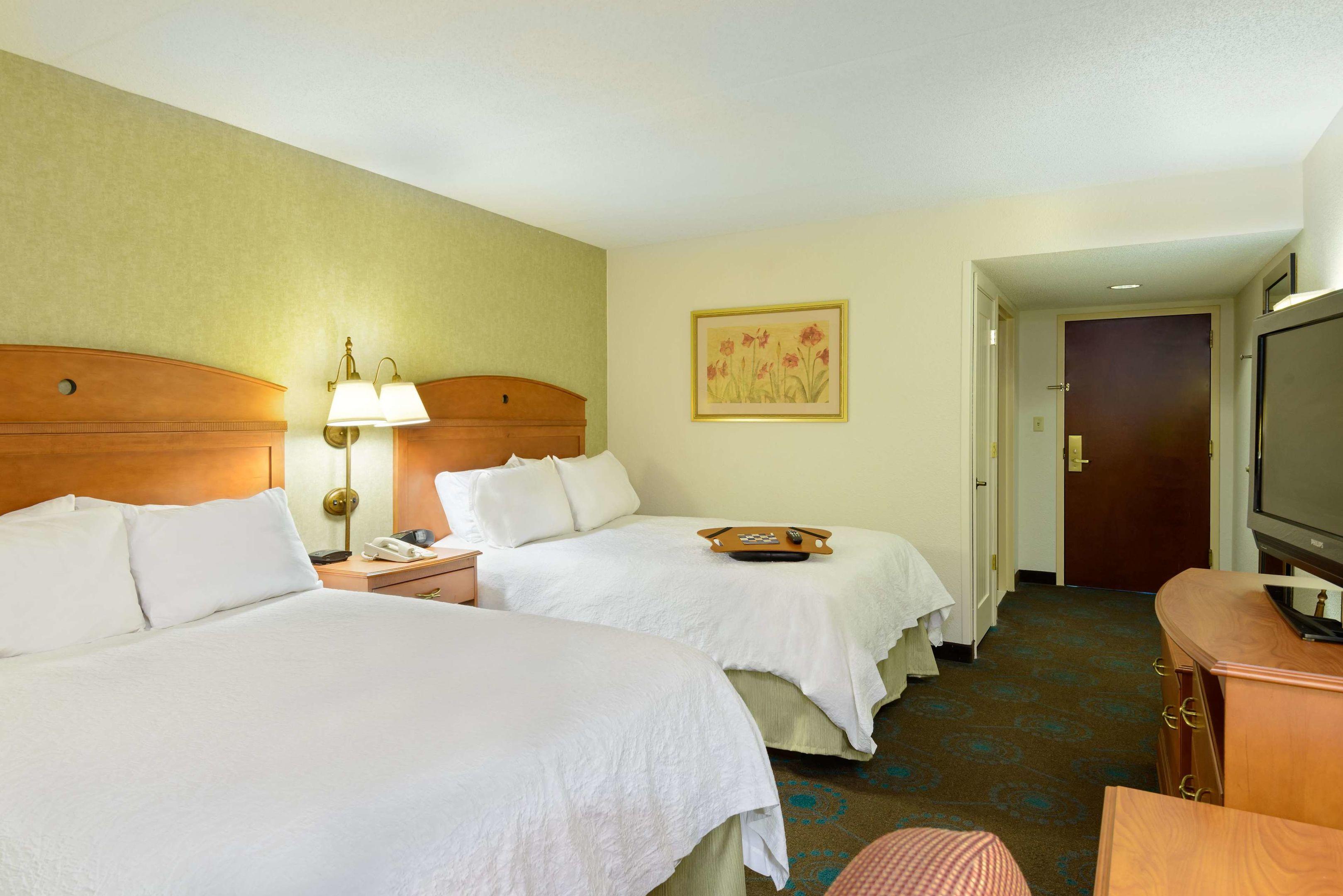 Hampton Inn Mt. Vernon — photo 4