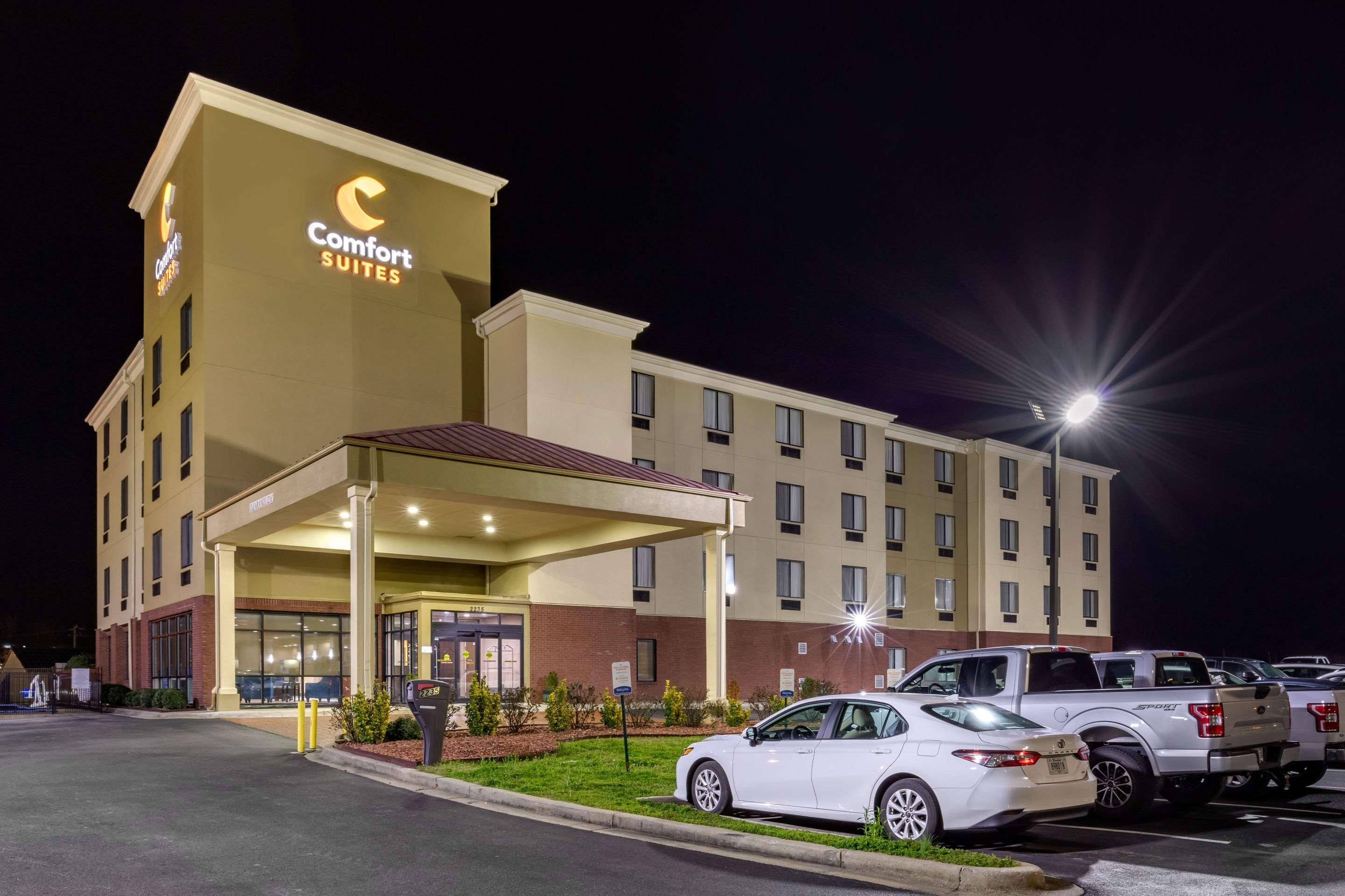 Comfort Suites Pelham Hoover I-65 — photo 4