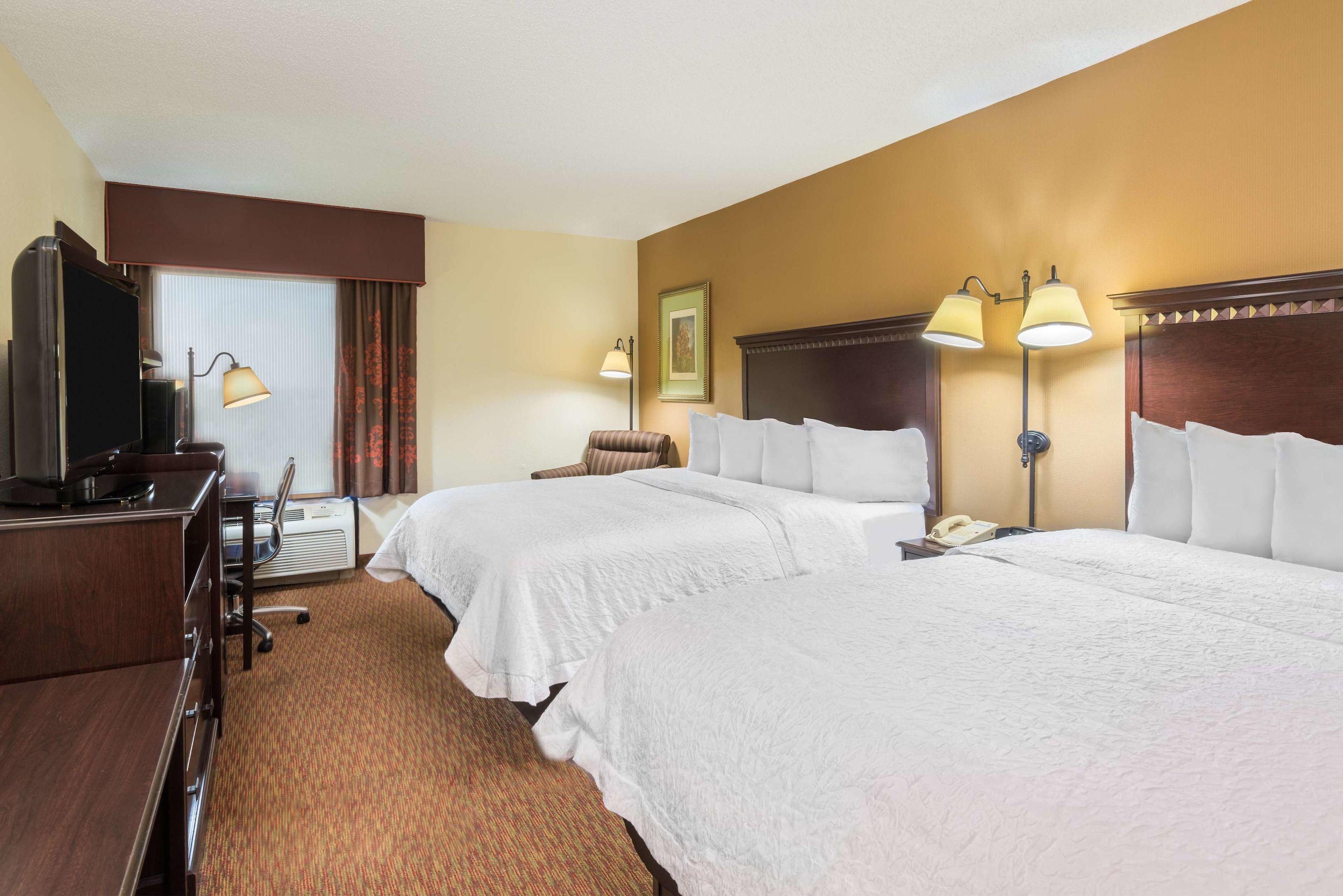 Hampton Inn Charlotte-University Place — photo 5
