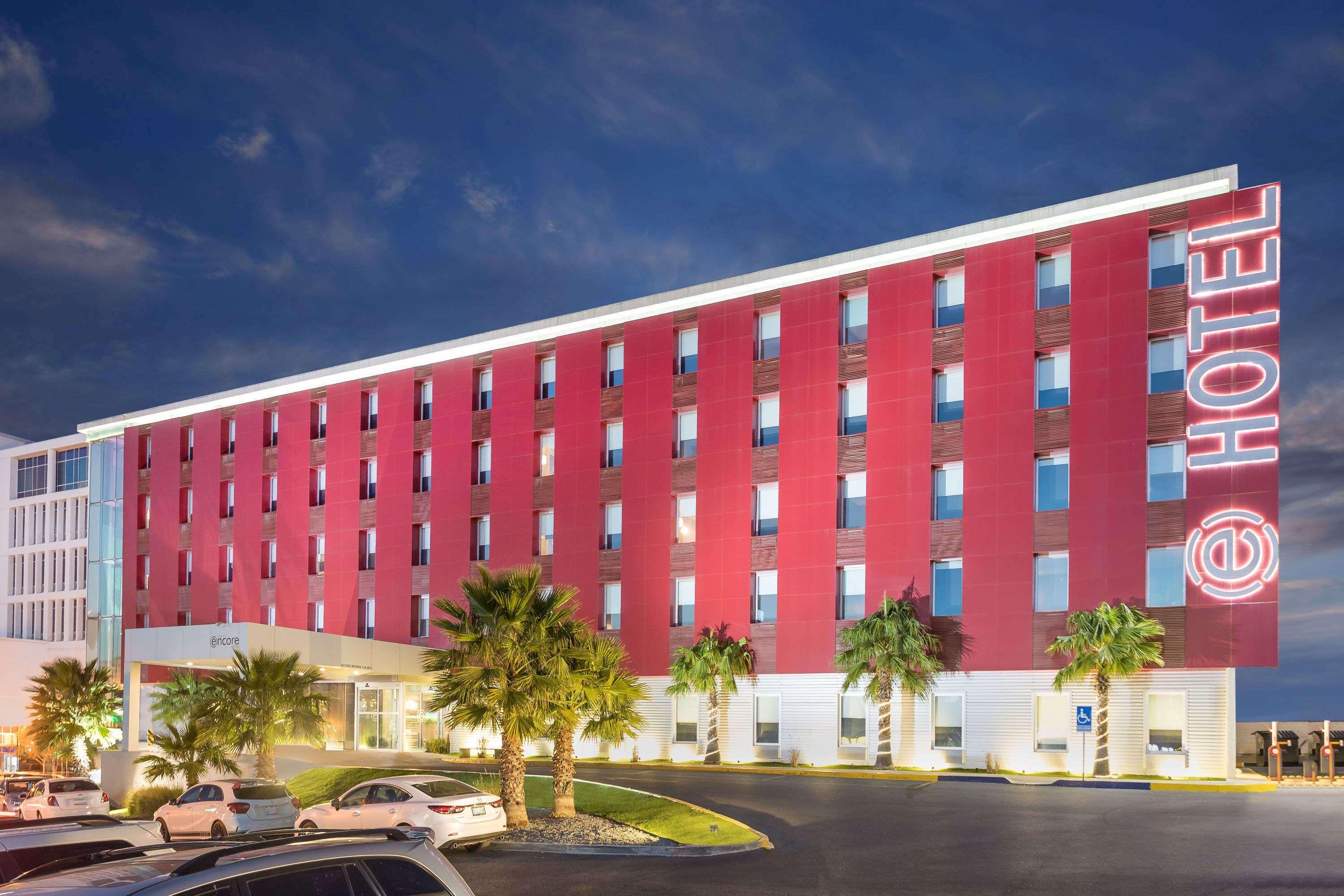 Ramada Encore Chihuahua — photo 3