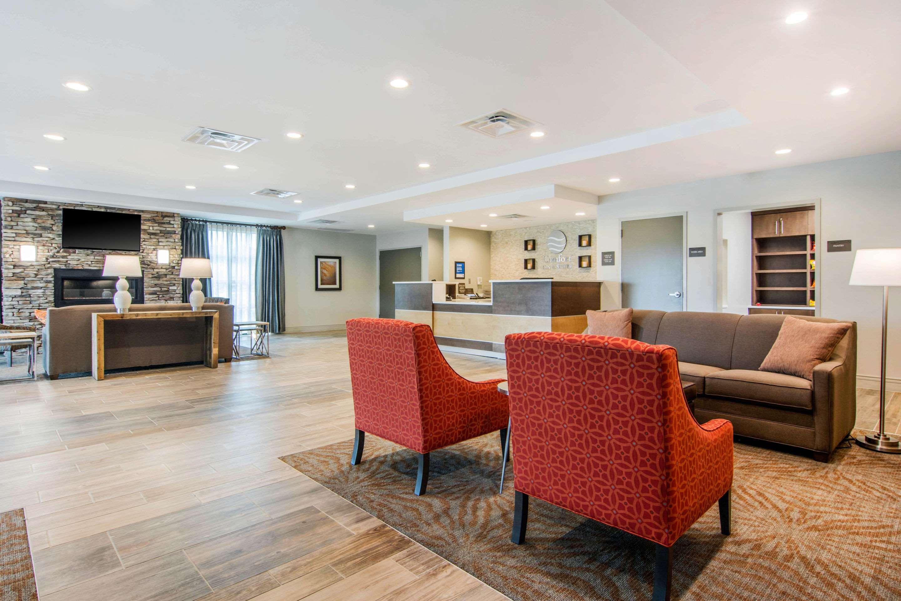 Comfort Inn & Suites East Ellijay — photo 4