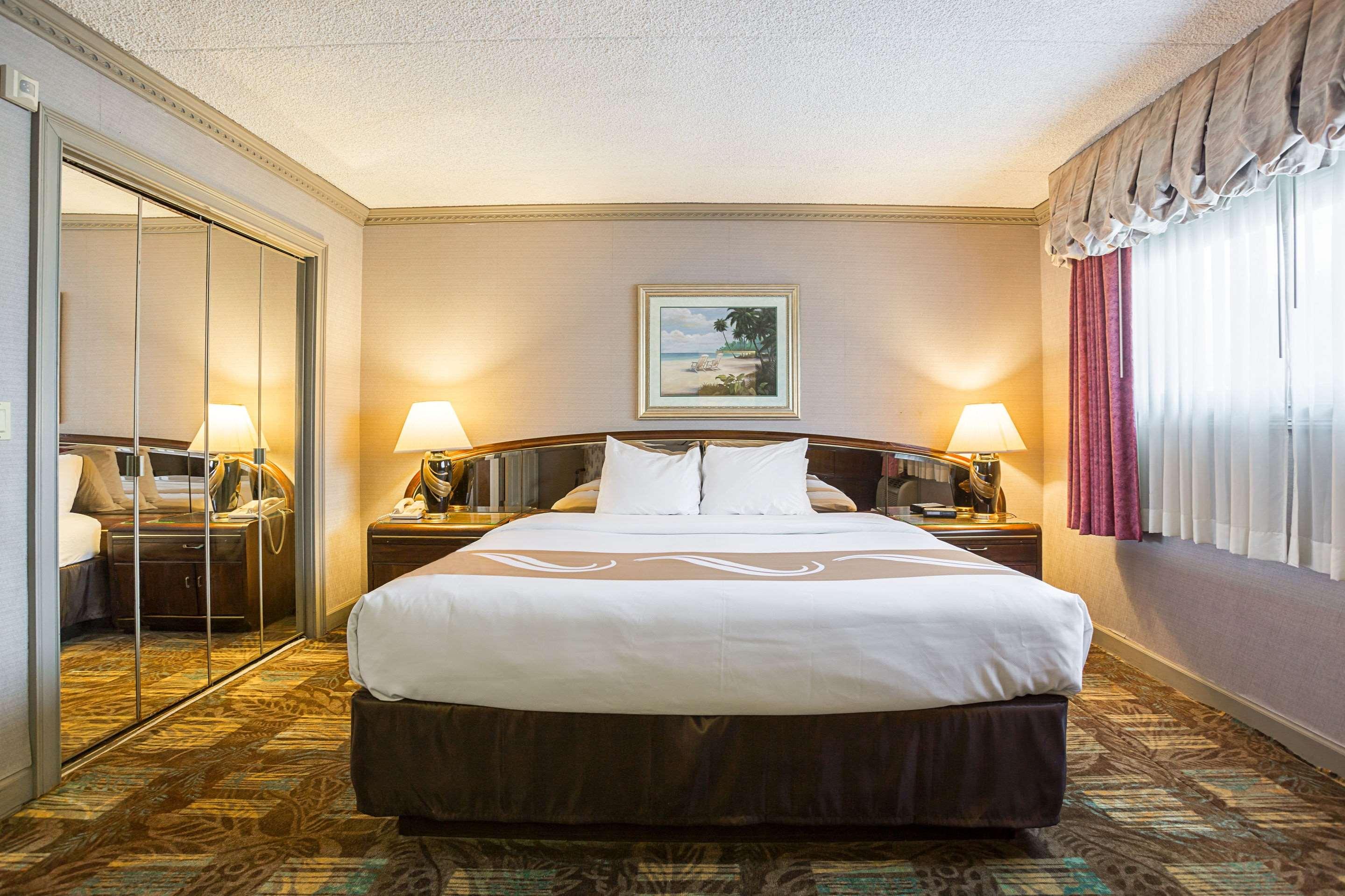Quality Inn Hurricane Mills — photo 5