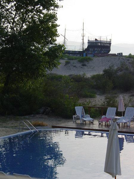 Amphibia Beach Complex — photo 4