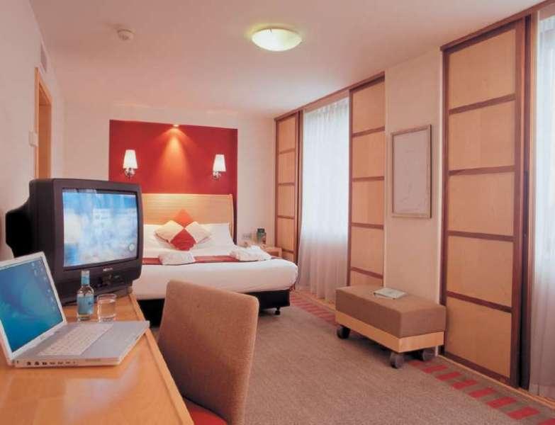 Holiday Inn Nottingham — photo 4