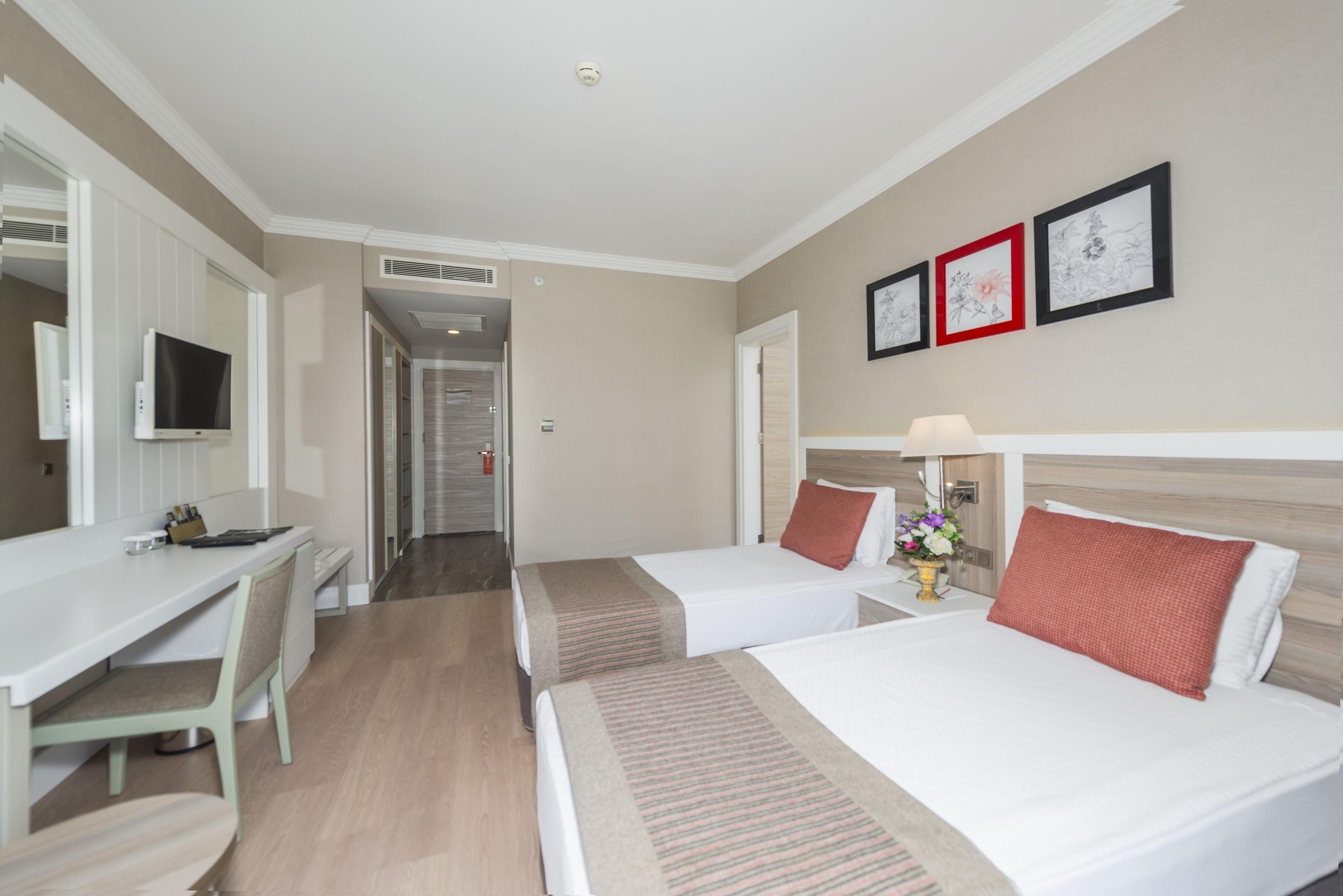 LRS Port River Hotel & Spa — photo 5