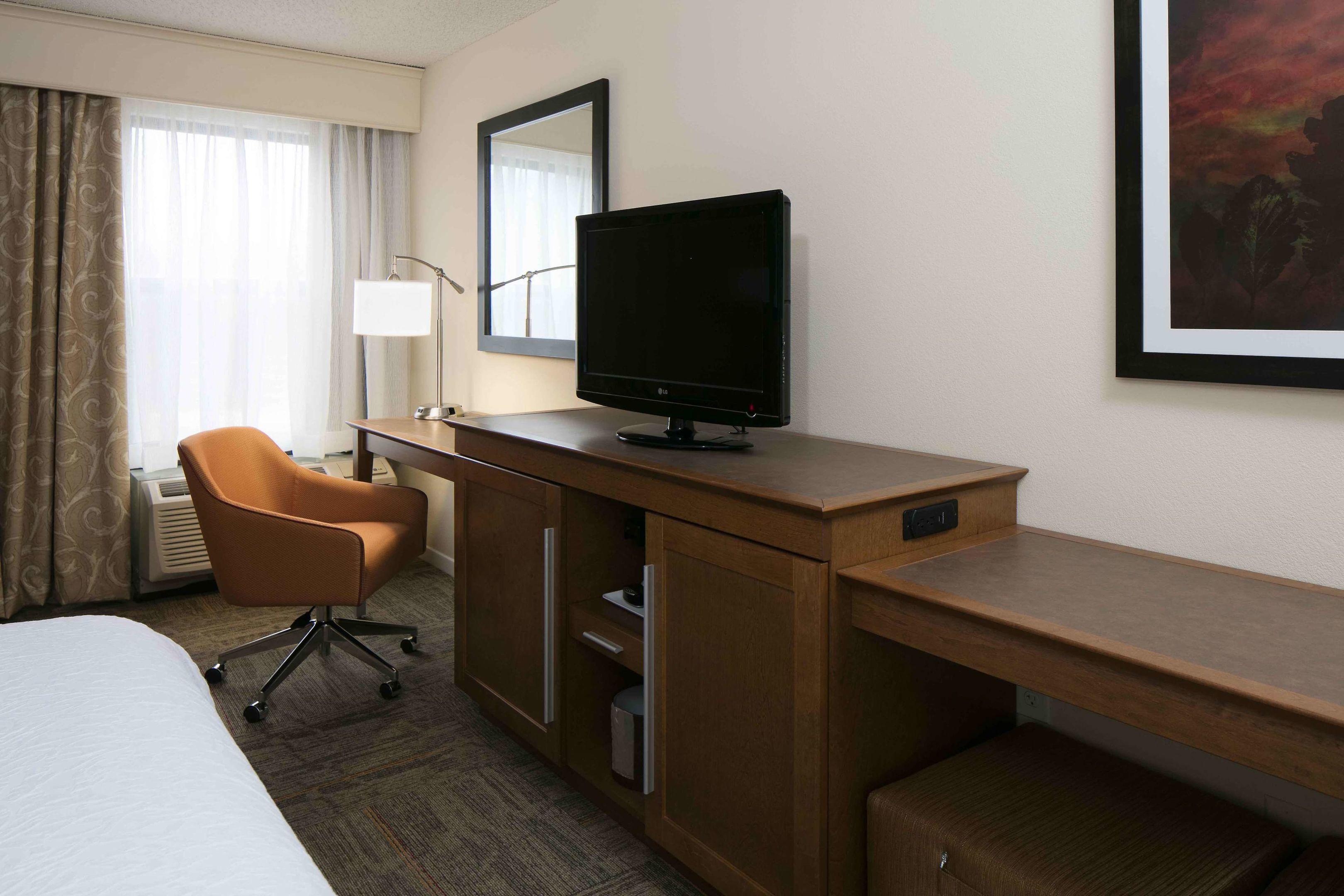 Hampton Inn Kansas City/Shawnee Mission — photo 5