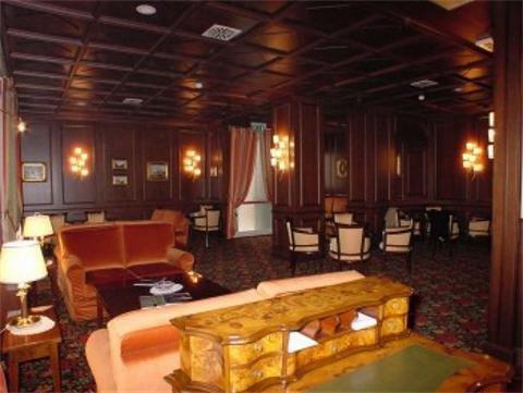 The Regency — photo 3