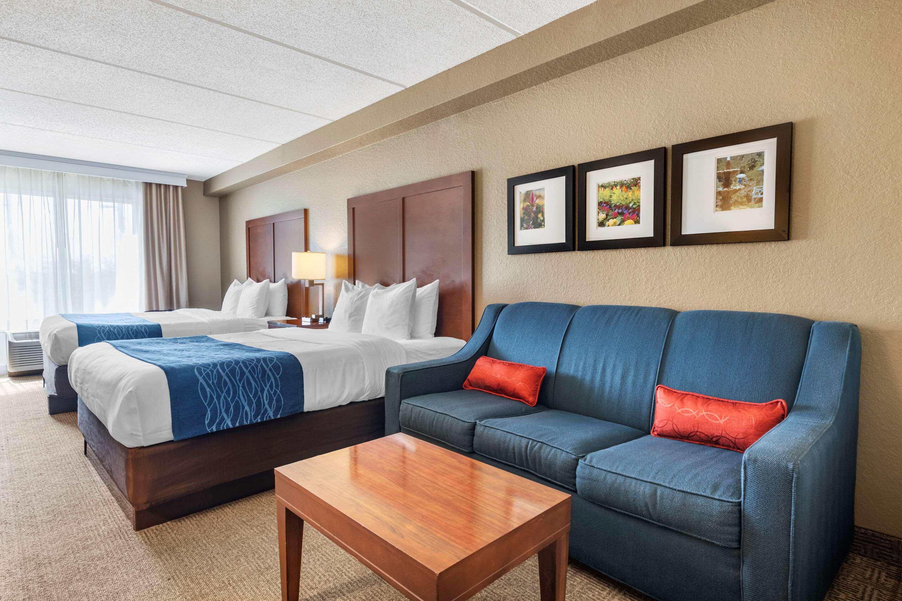 Comfort Inn & Suites Sanford — photo 5
