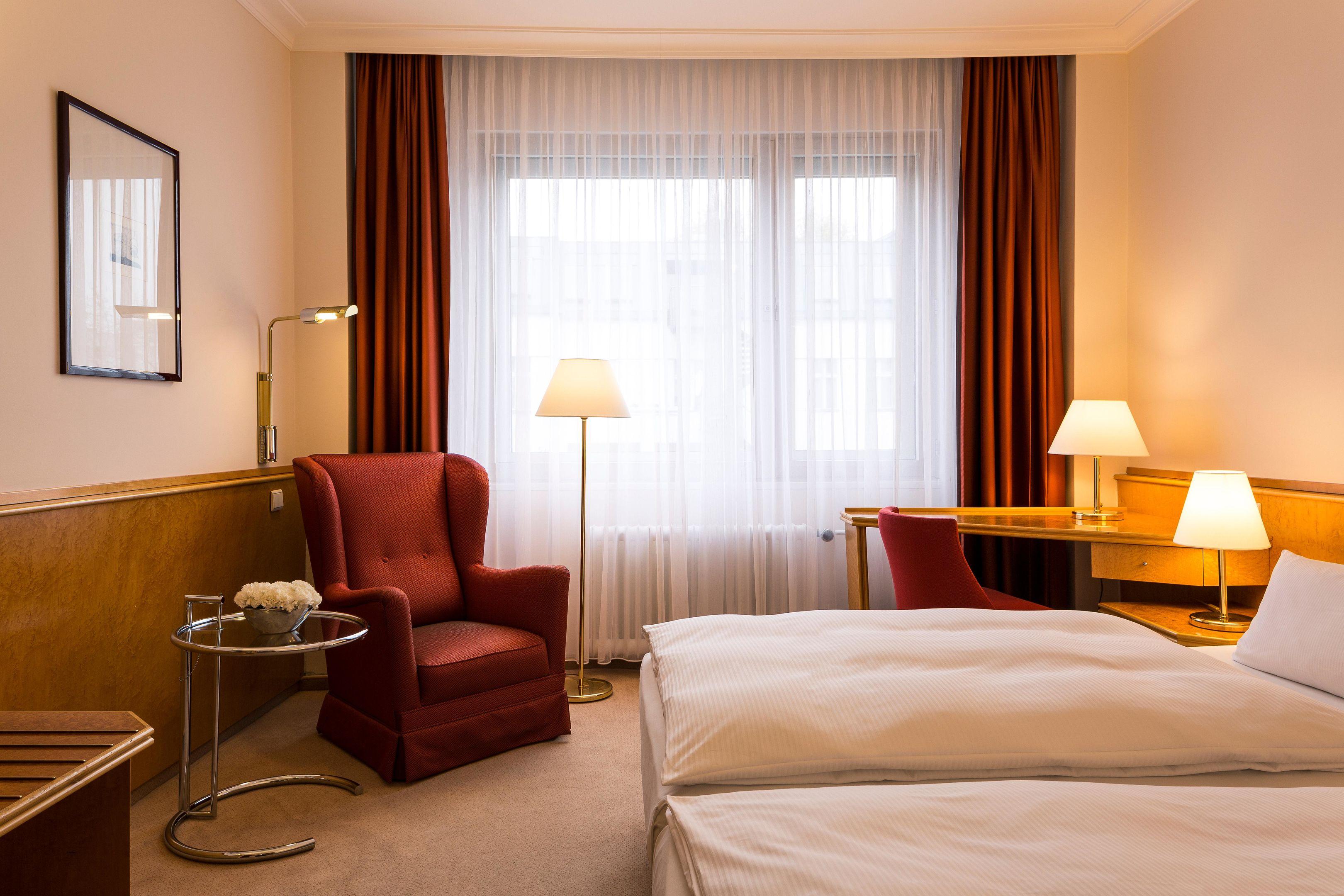 Hotel Bristol Berlin — photo 4
