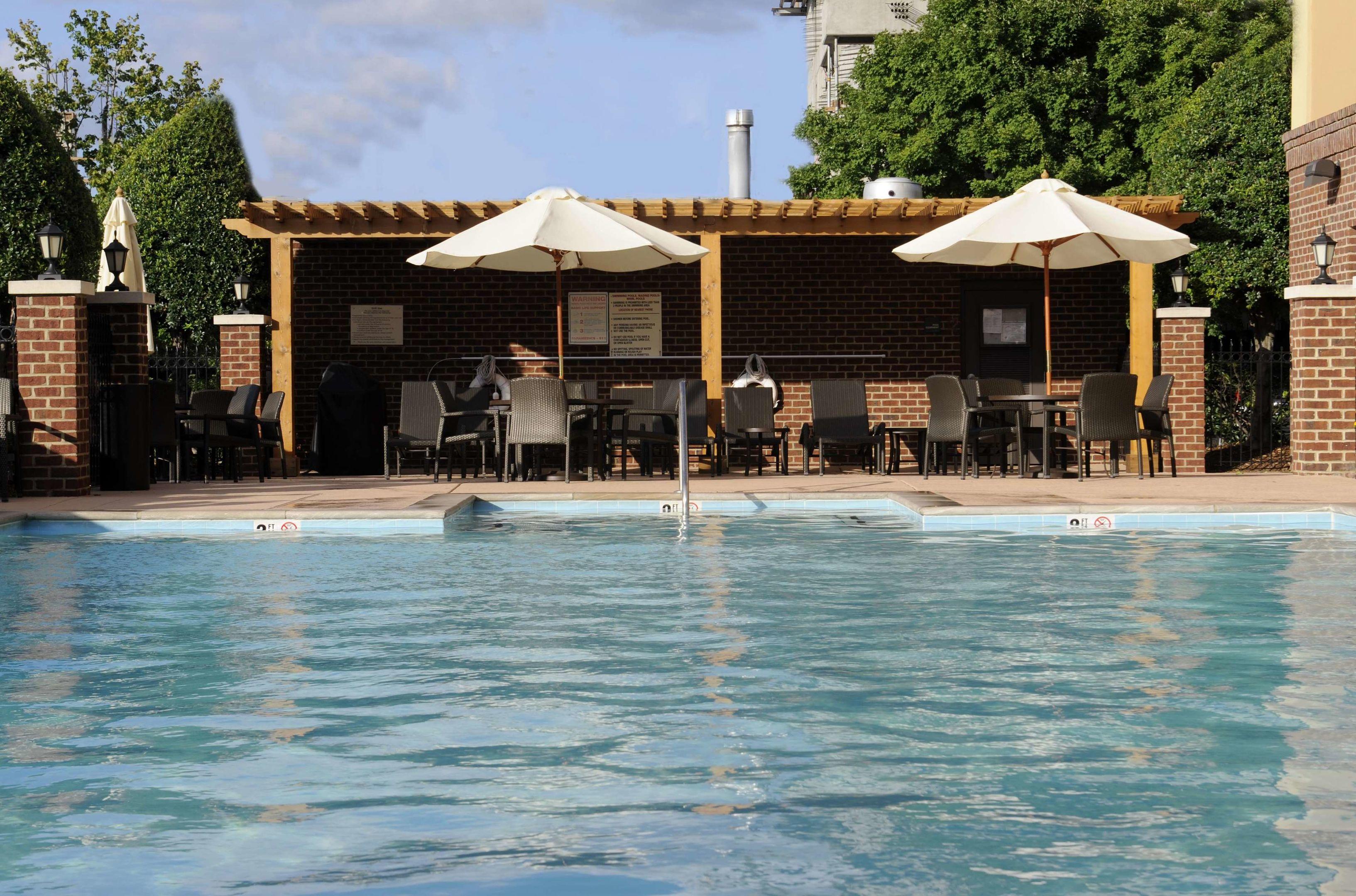 Hampton Inn & Suites Nashville-Vanderbilt-Elliston Place — photo 3
