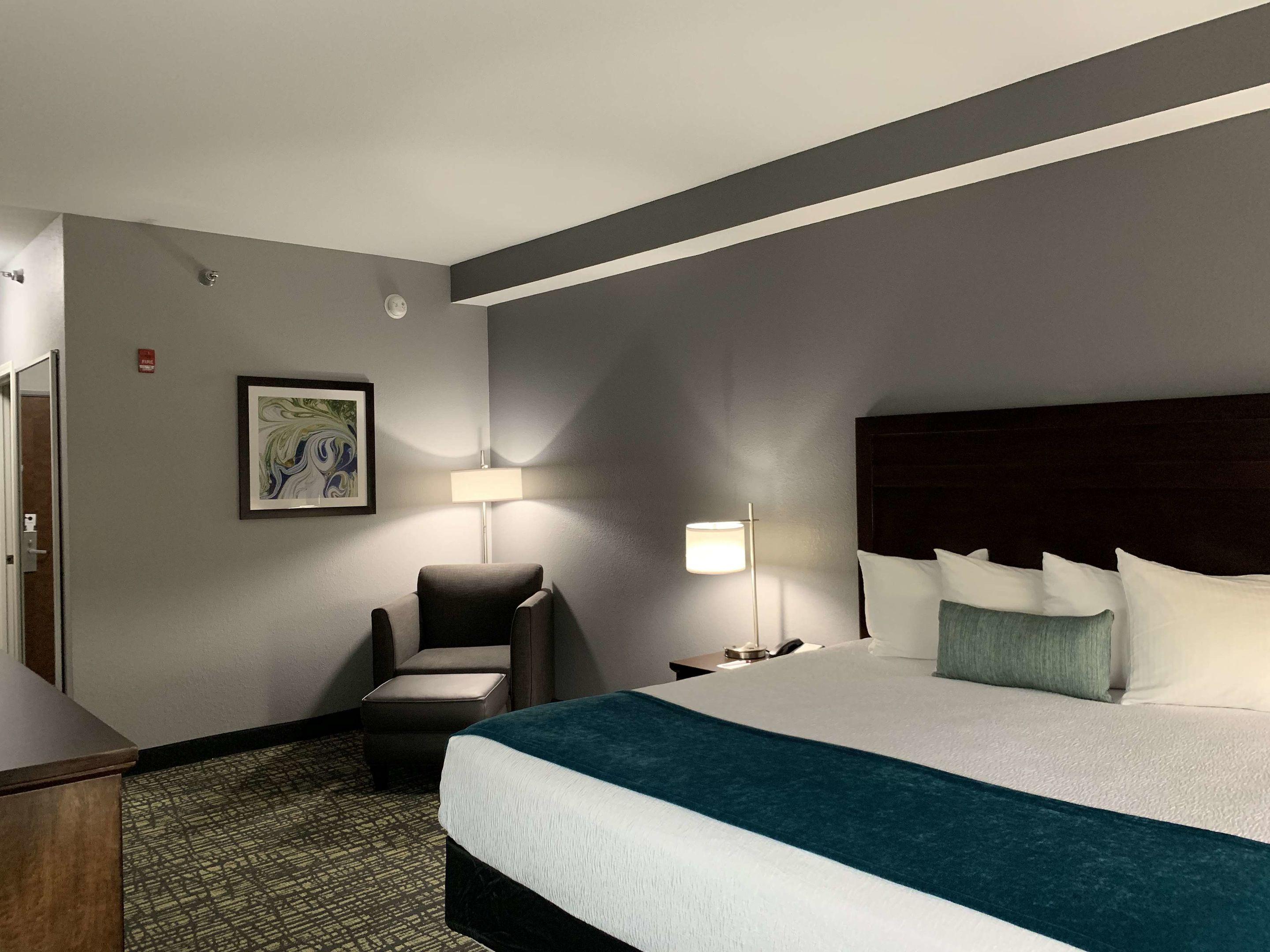Best Western Plus Olive Branch Hotel & Suites — photo 3