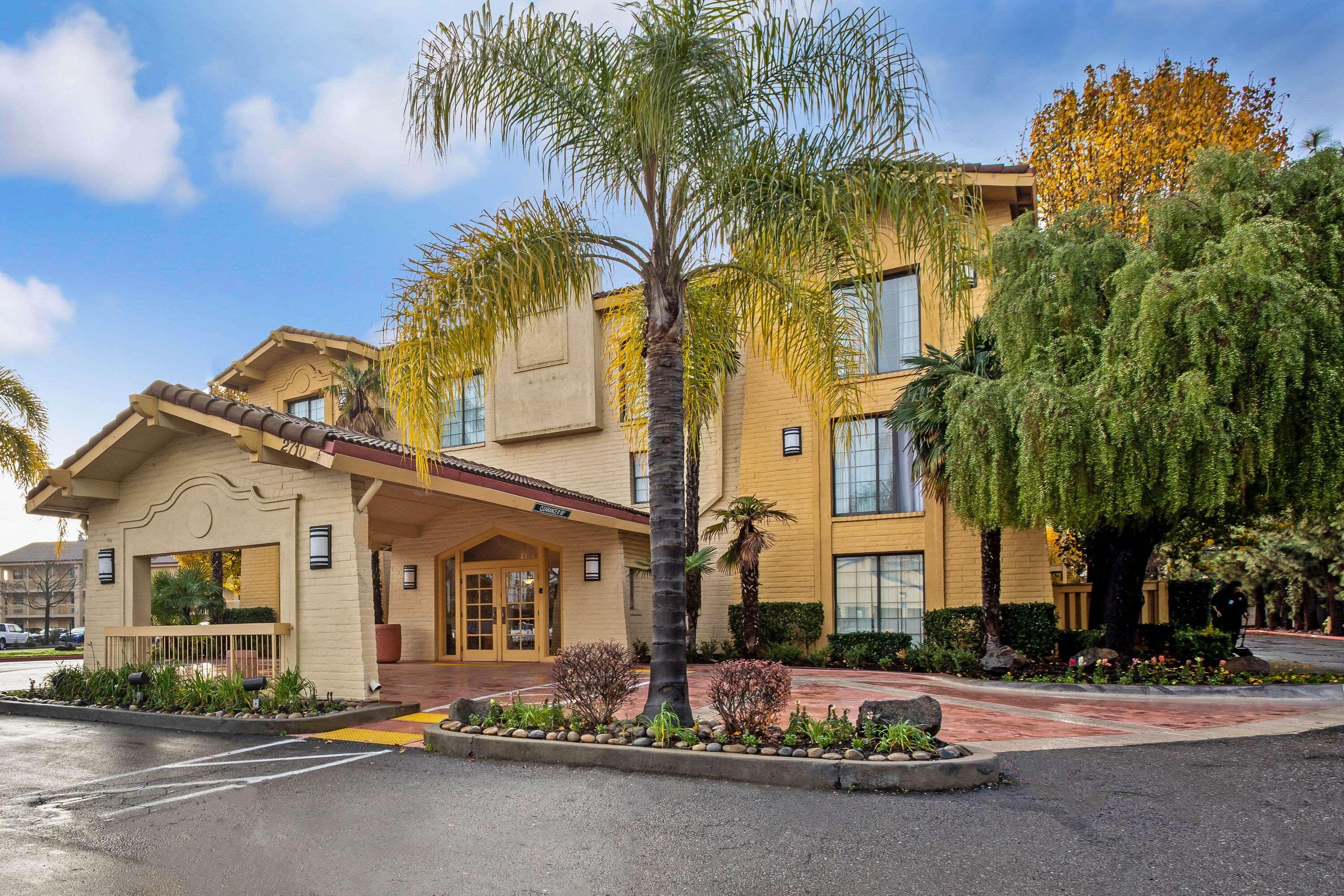 La Quinta Inn by Wyndham Stockton — photo 3
