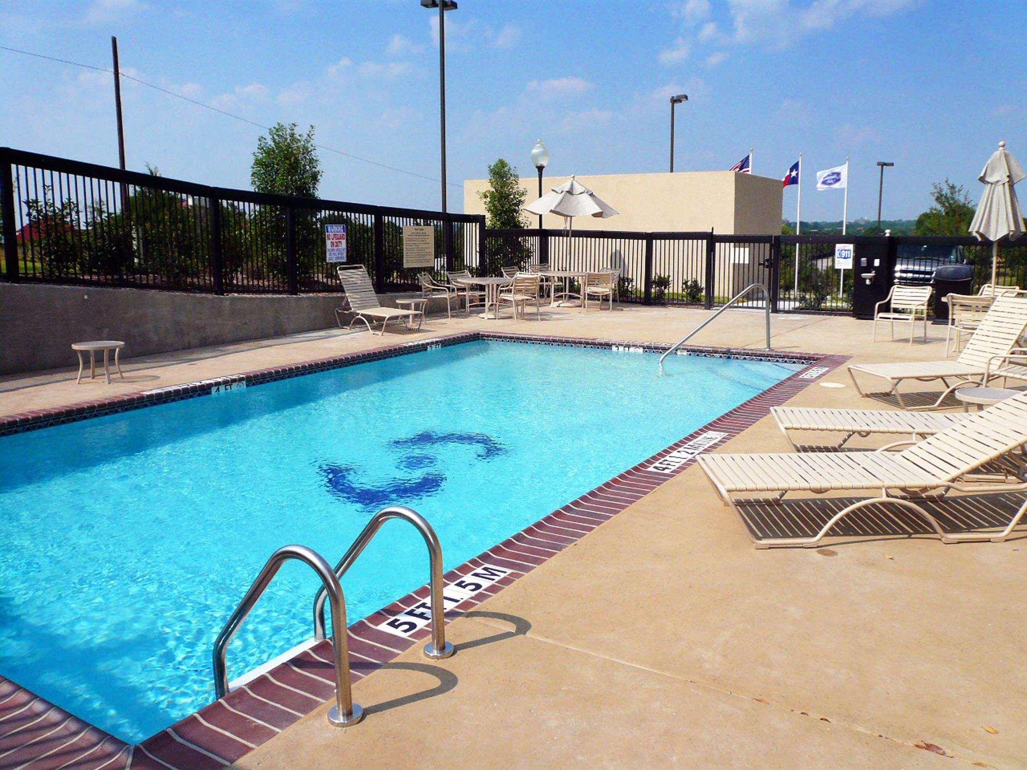 Hampton Inn Dallas Rockwall — photo 5