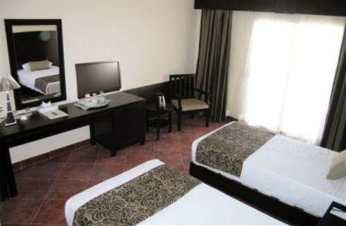 Royal Brayka Resort — photo 4