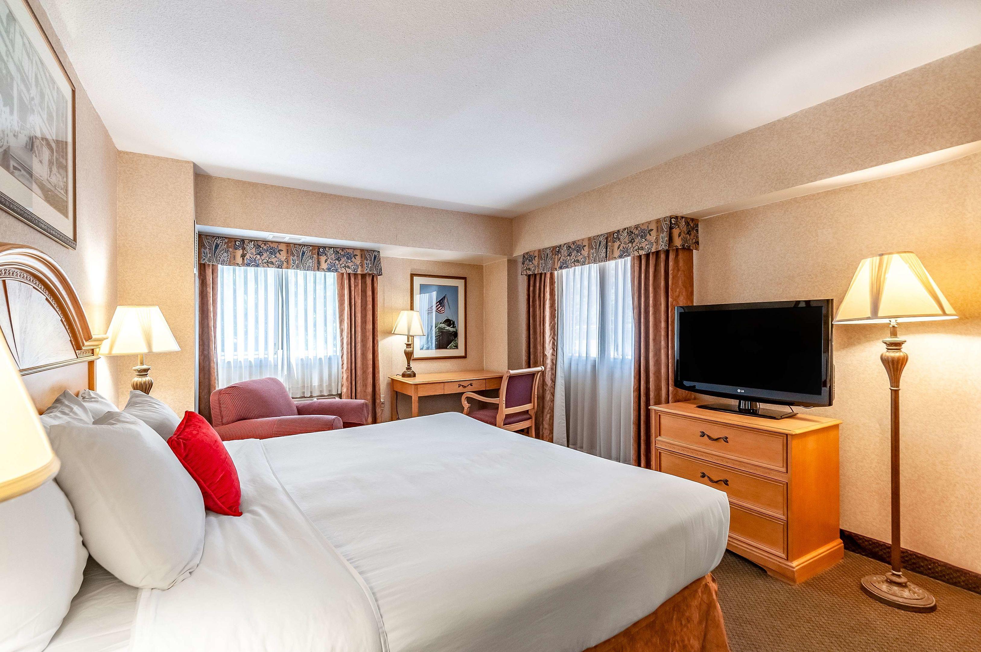 Red Lion Hotel Arlington Rosslyn / Iwo Jima — photo 5