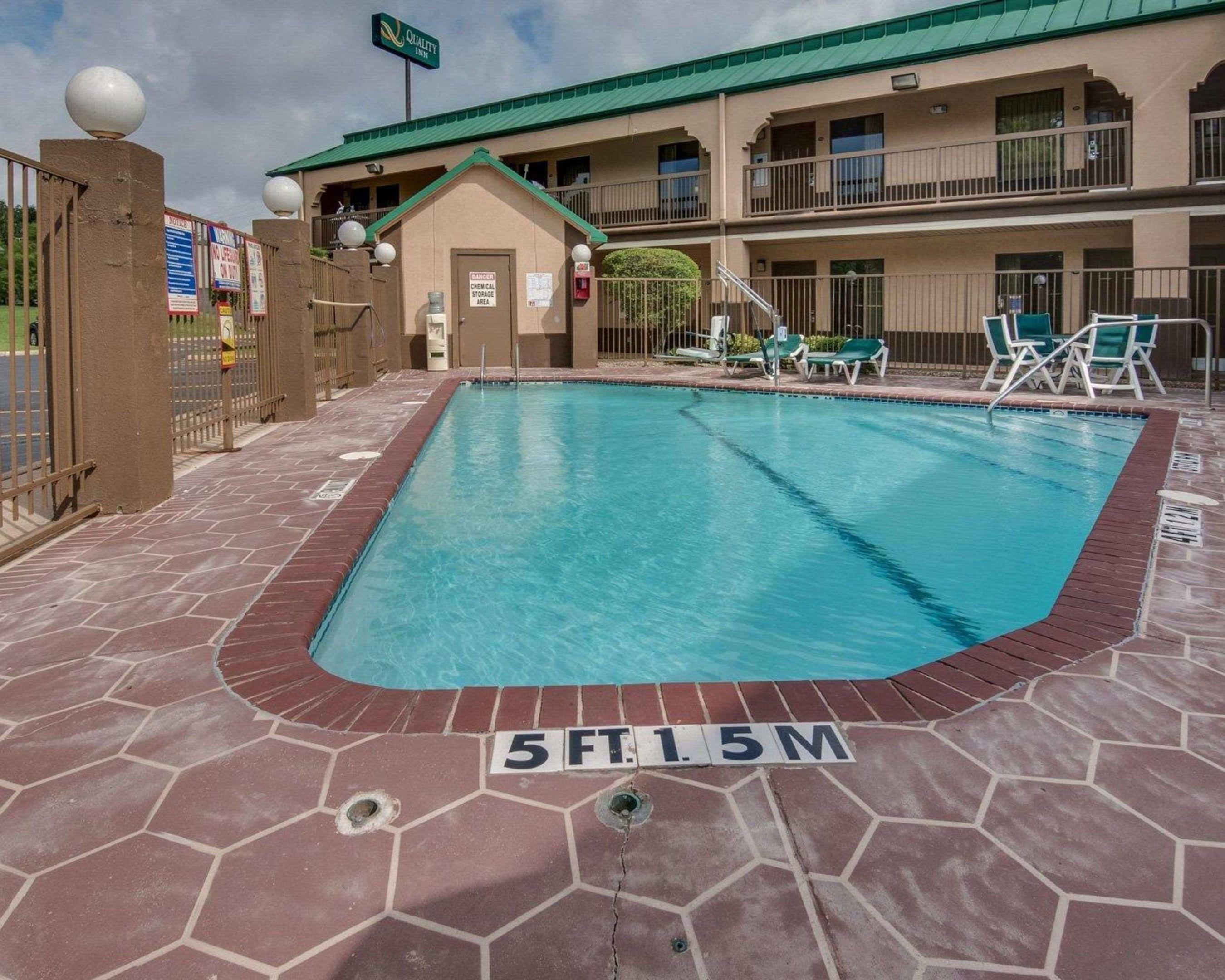 Quality Inn Mt. Pleasant — photo 4
