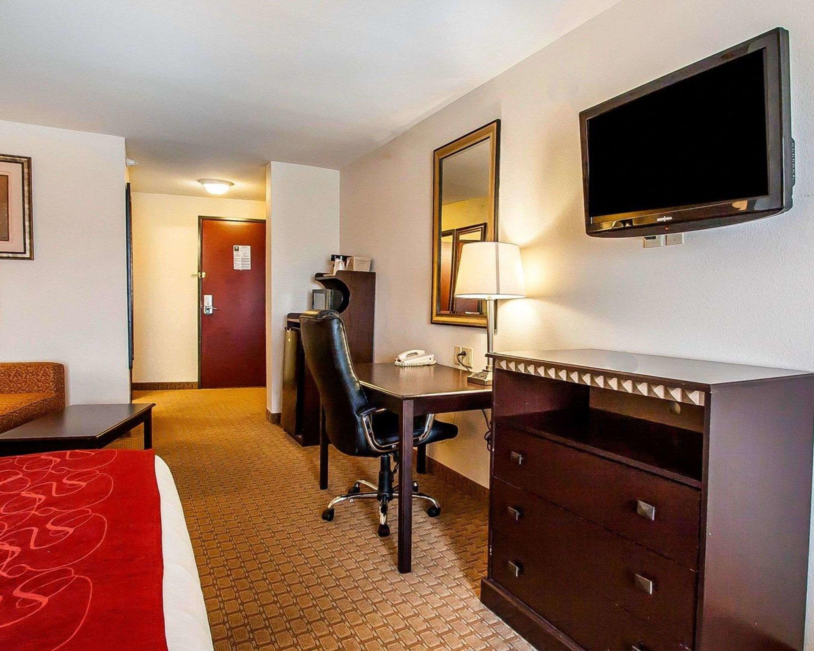 Comfort Suites Jackson — photo 5