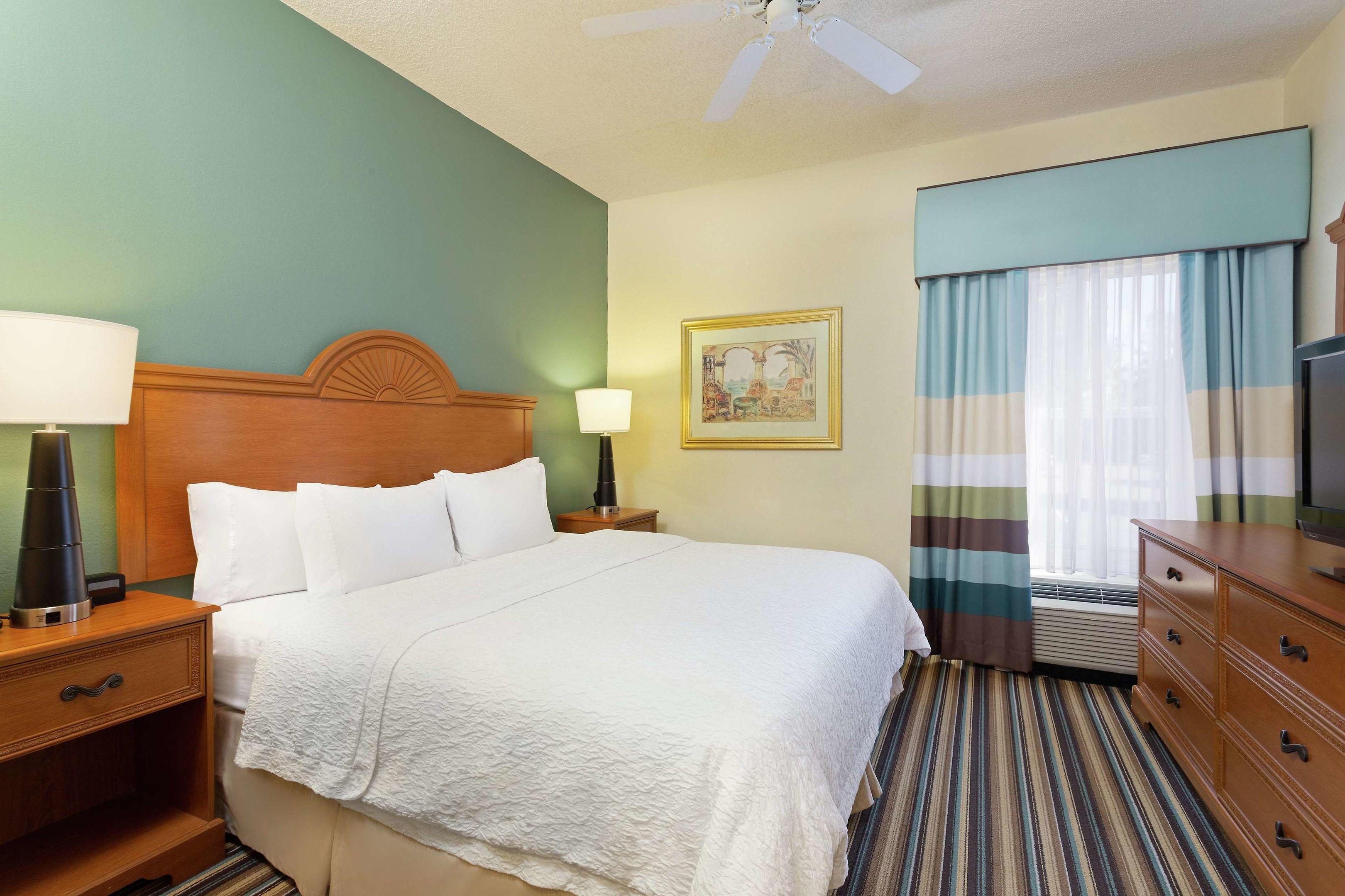 Hampton Inn & Suites Venice Bayside South Sarasota — photo 4