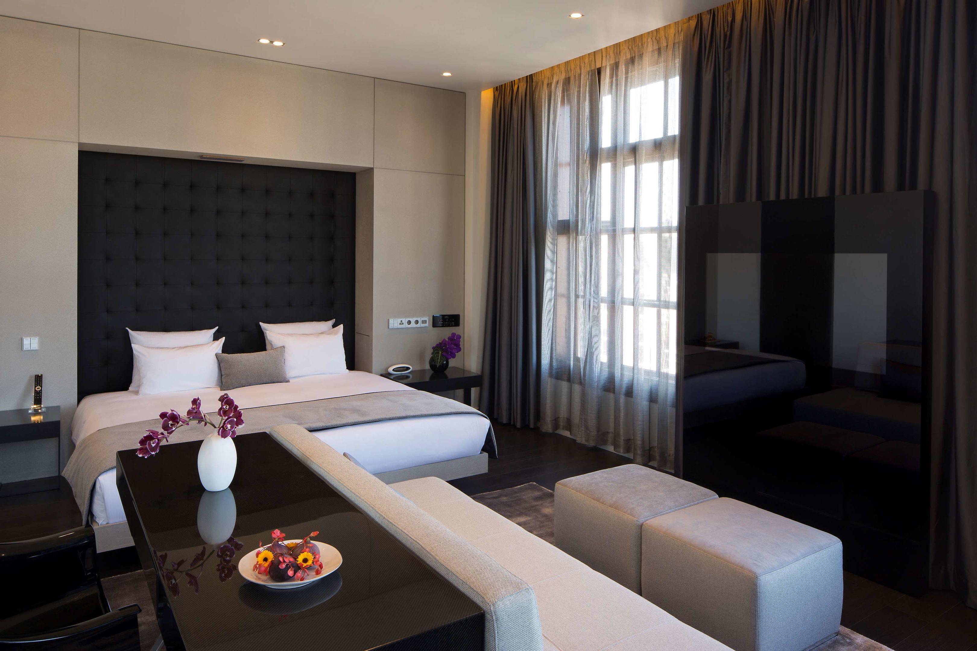 art'otel amsterdam, by park plaza — photo 4