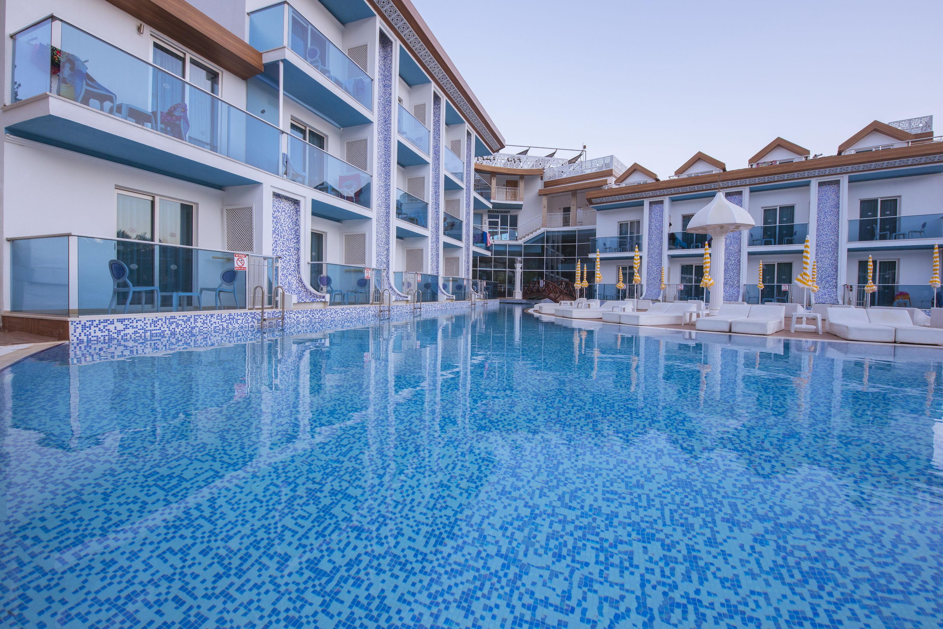 Ocean Blue High Class Hotel — photo 3
