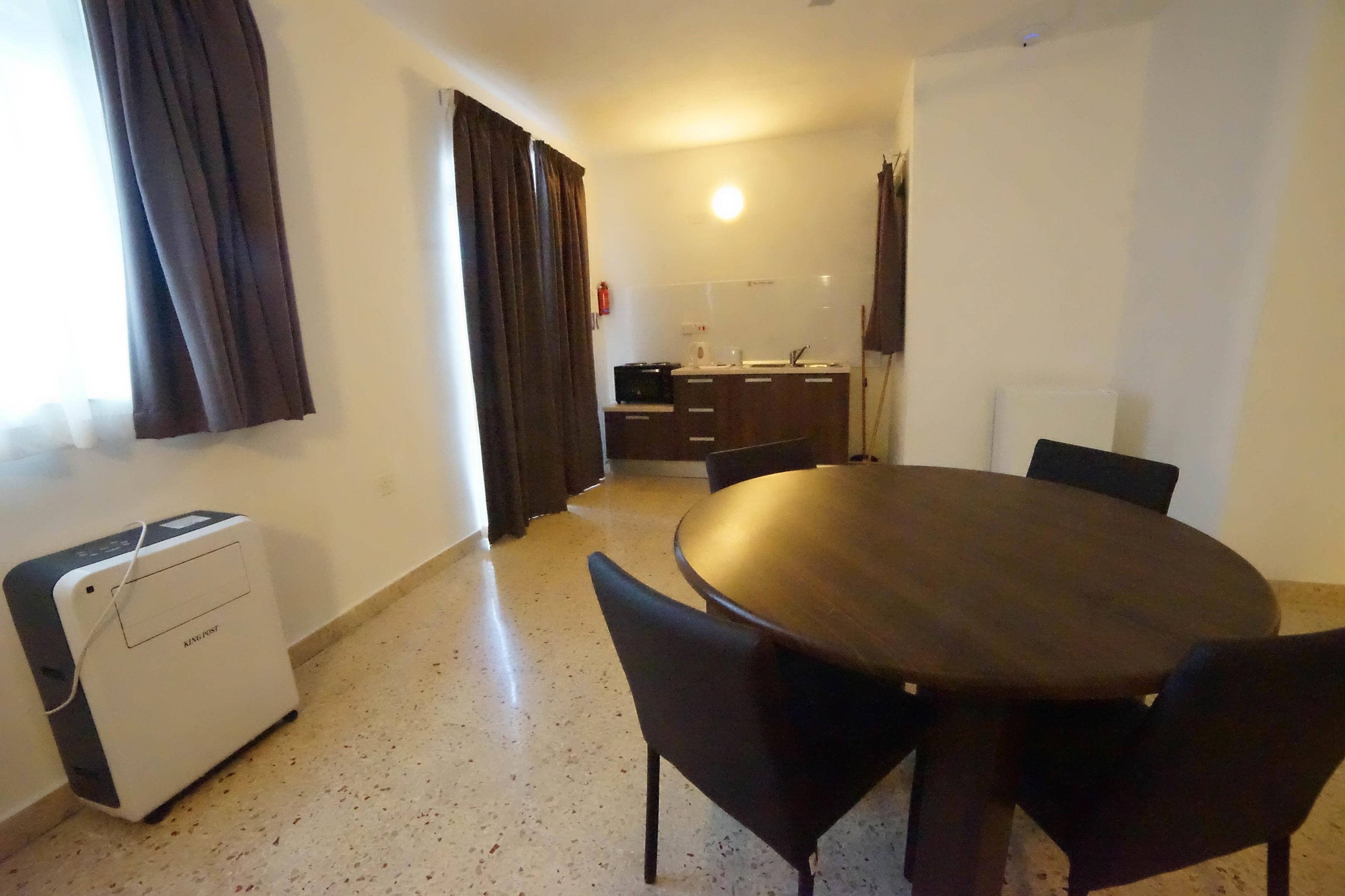 Mavina Hotel & Apartments — photo 5