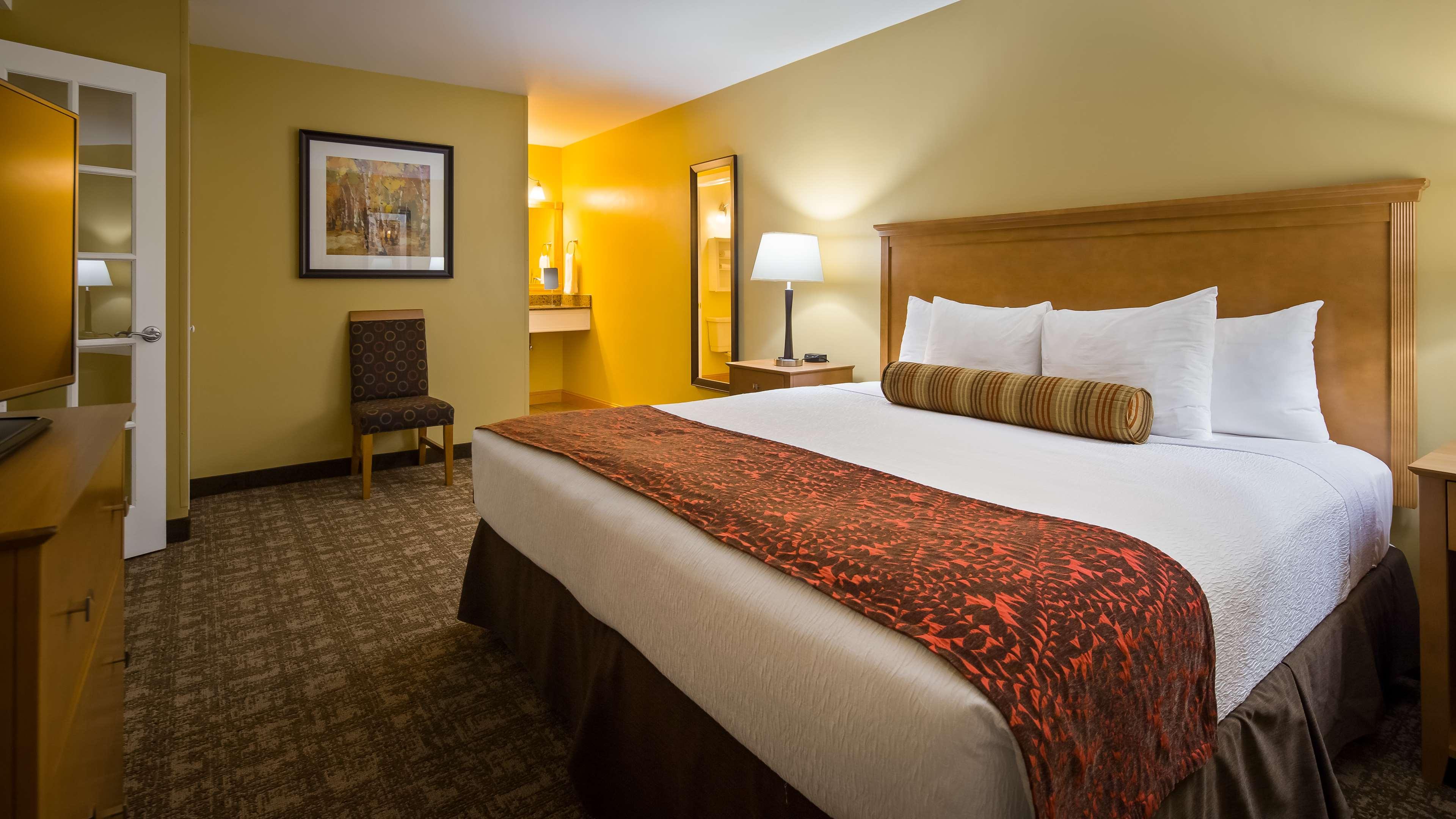 Best Western Plus Windjammer Inn & Conference Center — photo 4