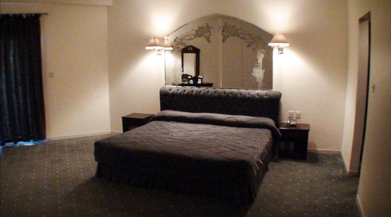 Rush Inn — photo 5