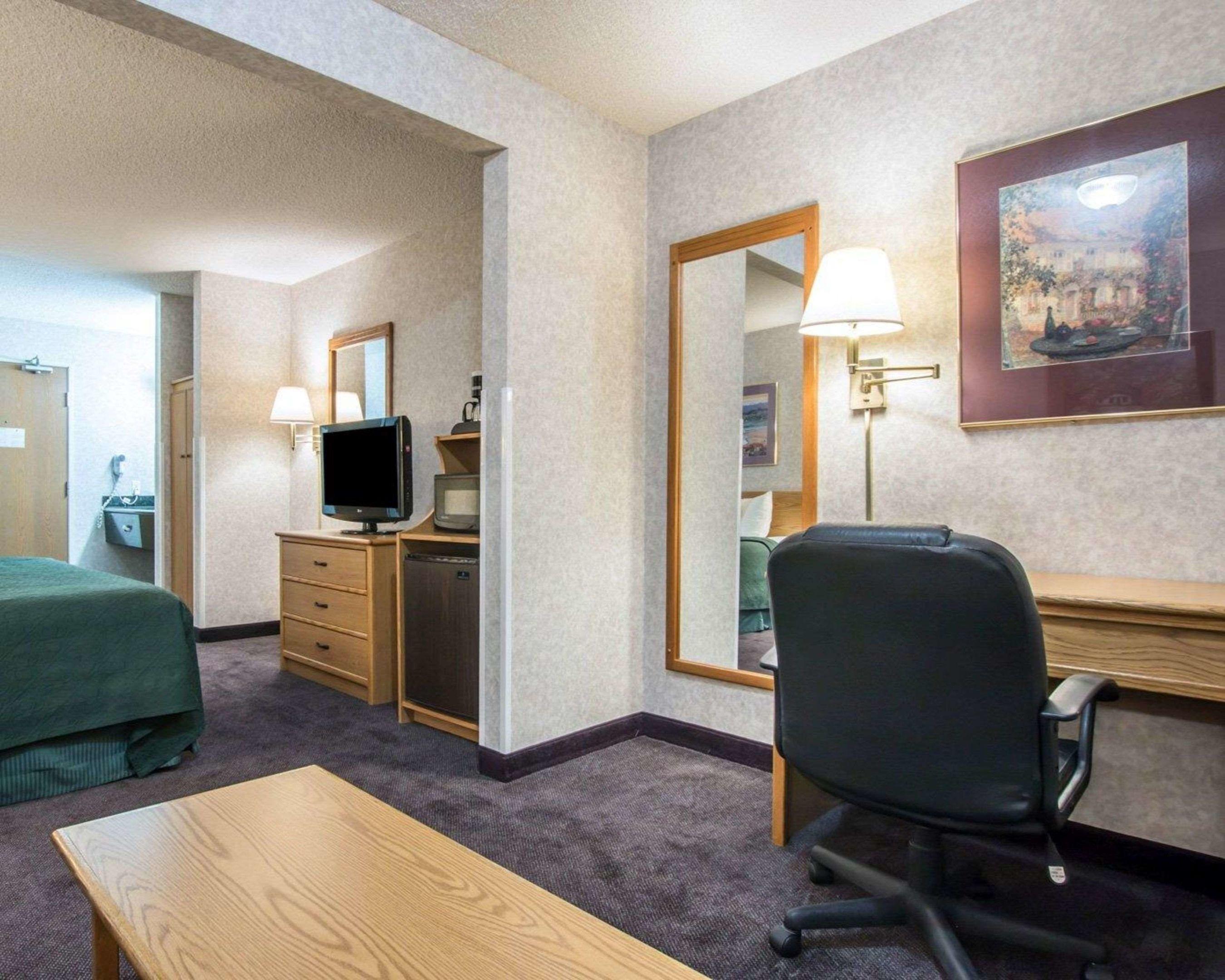 Quality Suites San Diego Otay Mesa — photo 4