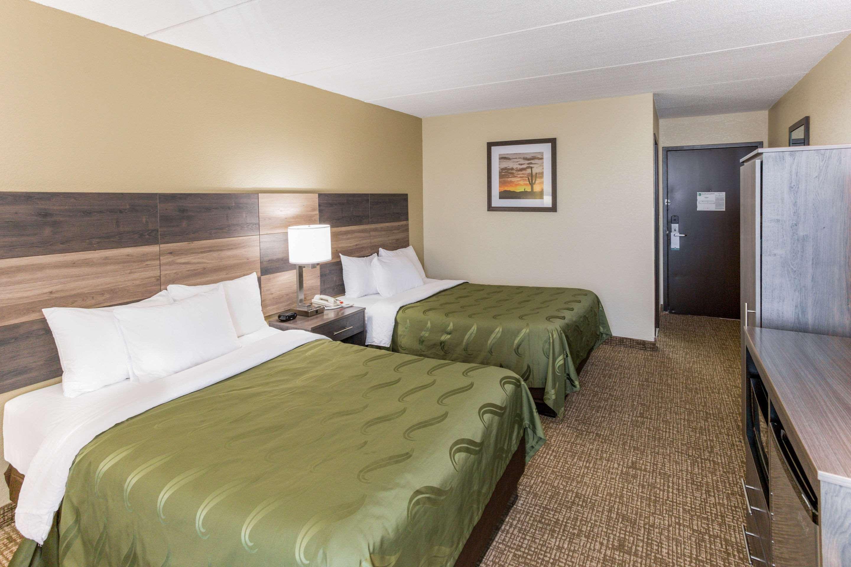 Quality Inn & Suites — photo 4