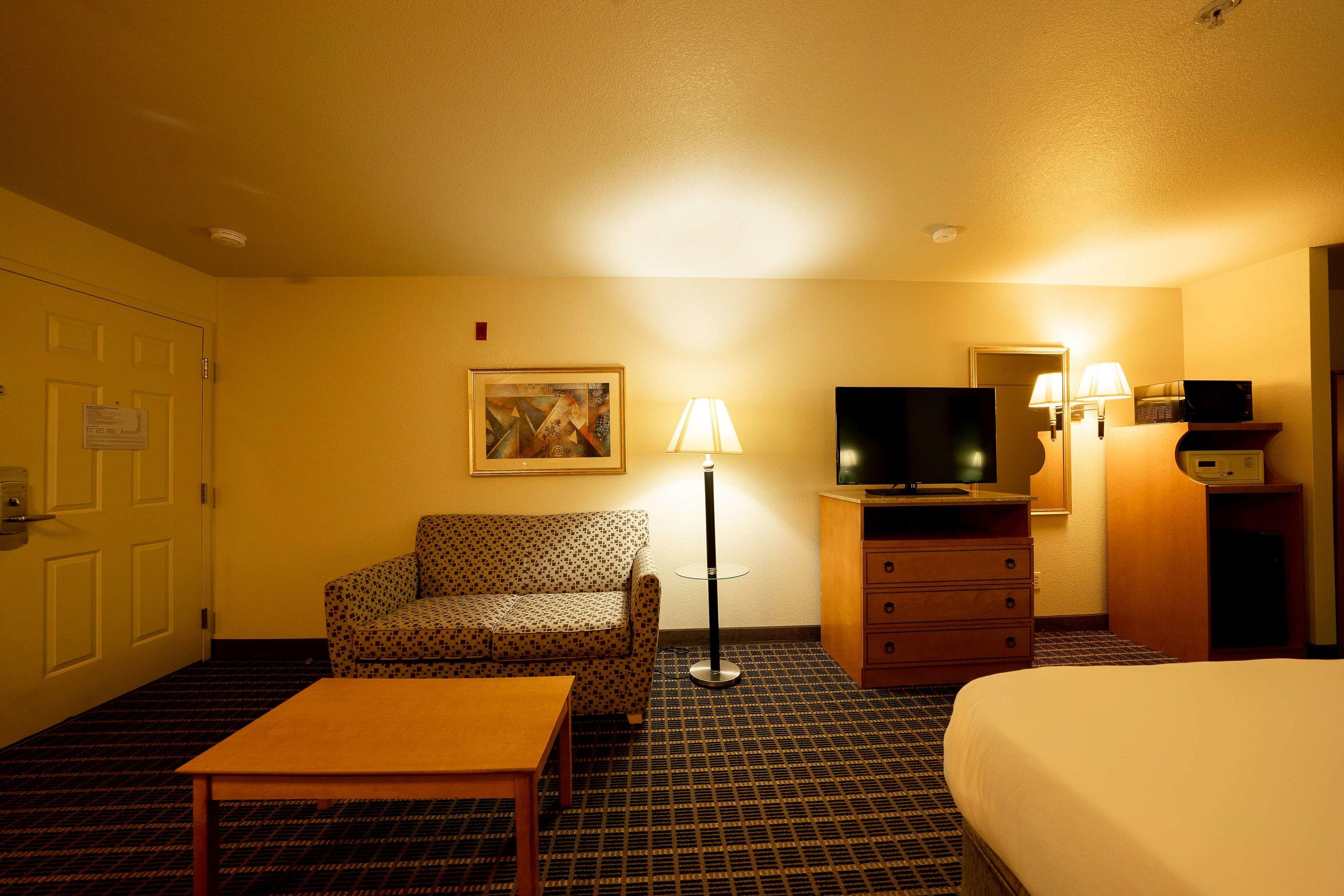 SureStay Plus Hotel by Best Western San Jose Central City — photo 5