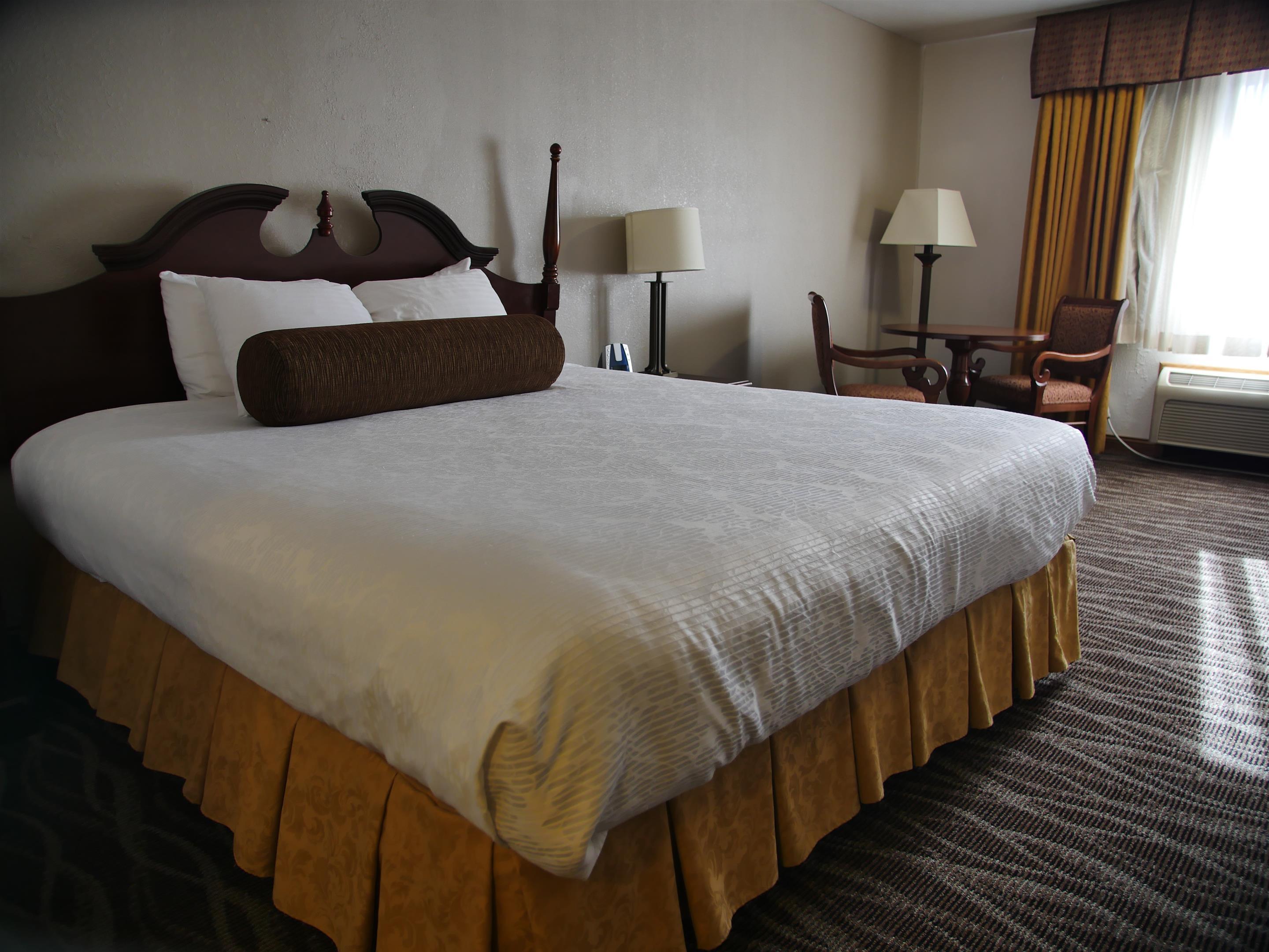 SureStay Plus Hotel by Best Western Omaha South — photo 3