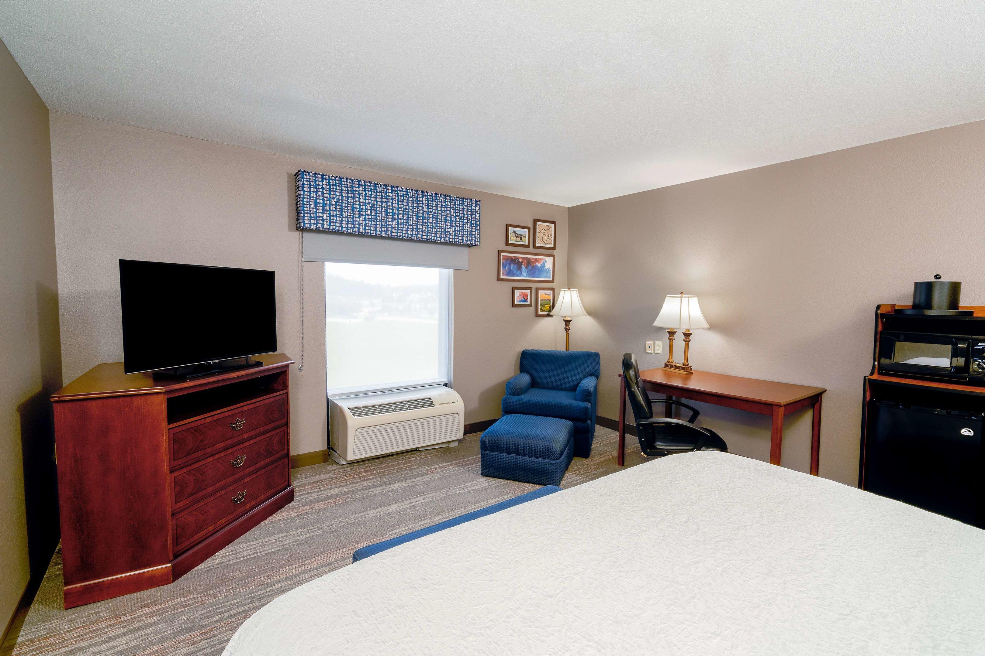 Hampton Inn London-North — photo 5