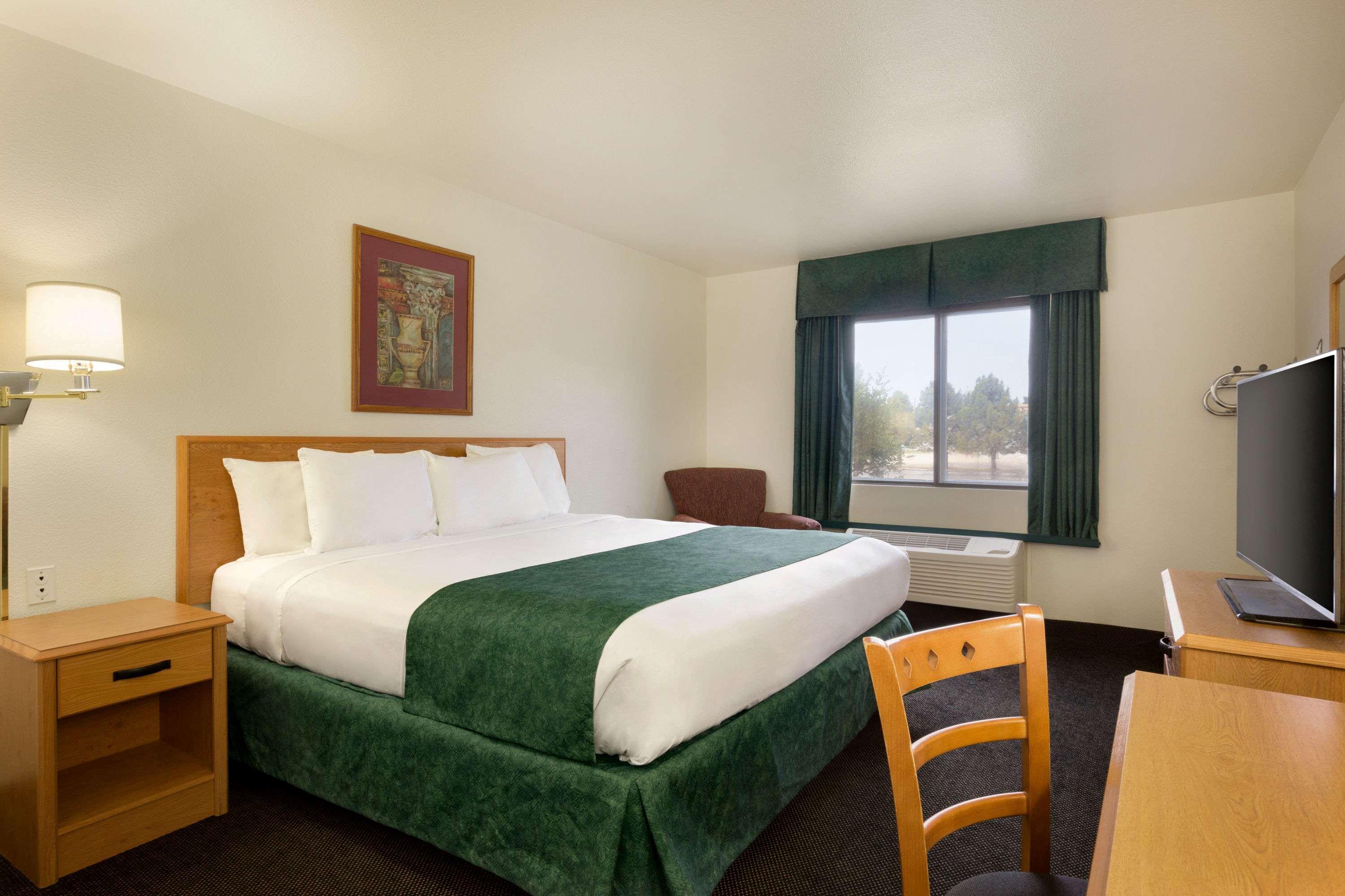 Travelodge by Wyndham Alpine — photo 5