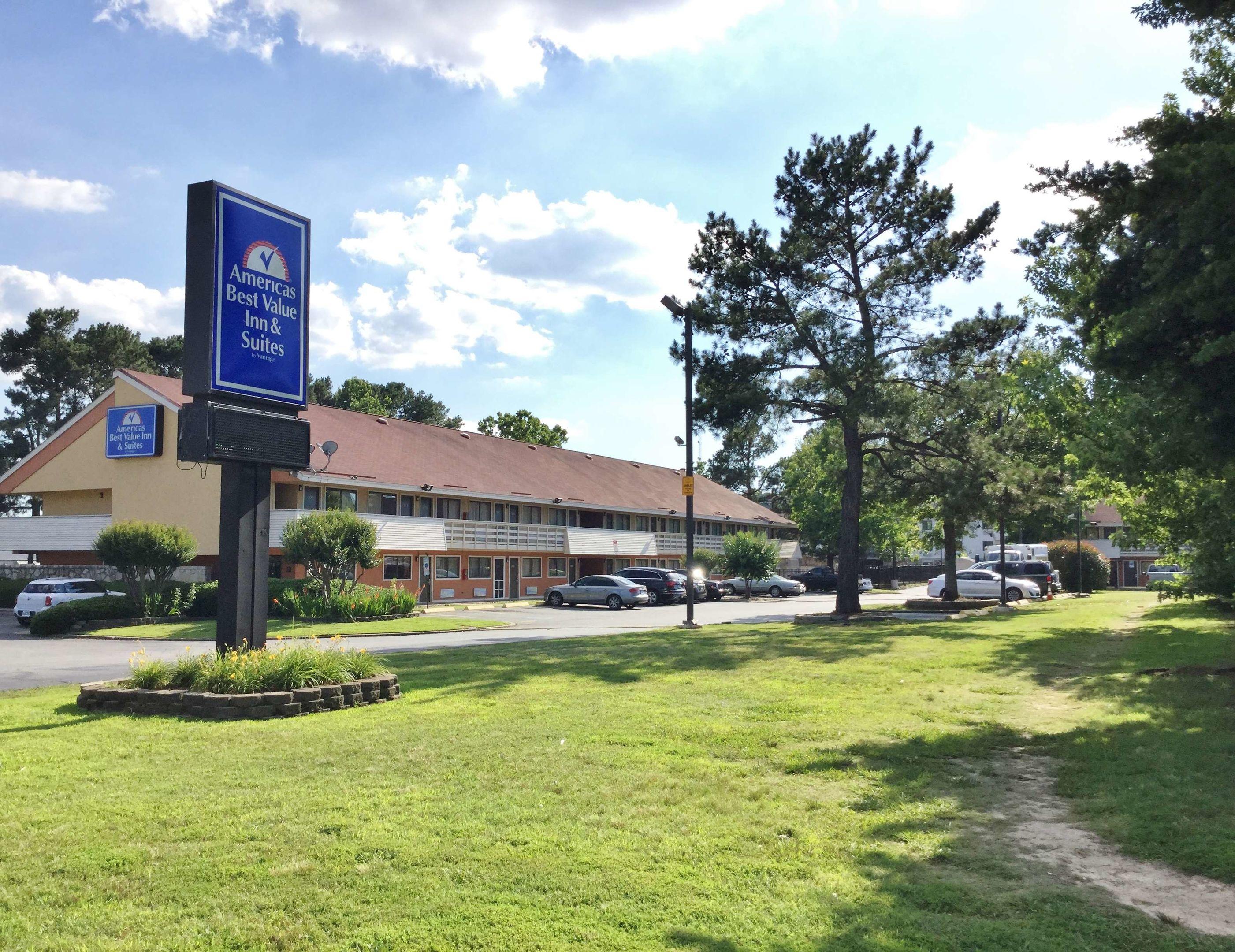 Americas Best Value Inn and Suites Little Rock — photo 4