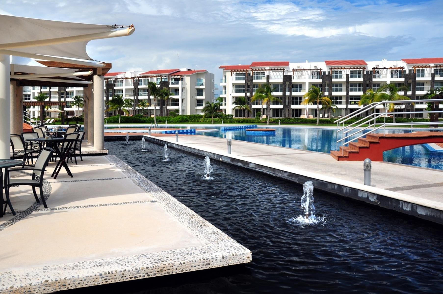 MareAzul Family Beach Condohotel — photo 4