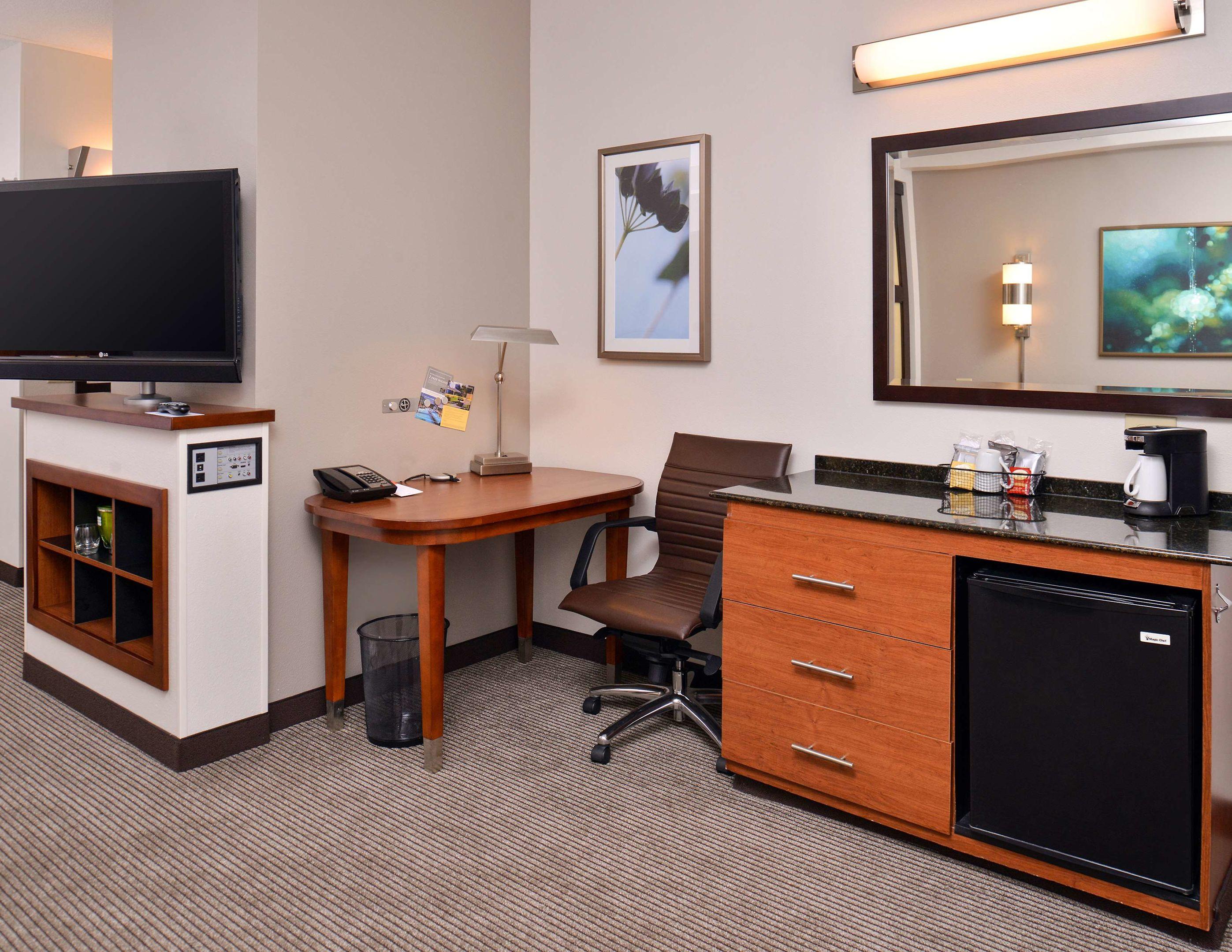 Hyatt Place Garden City — photo 4
