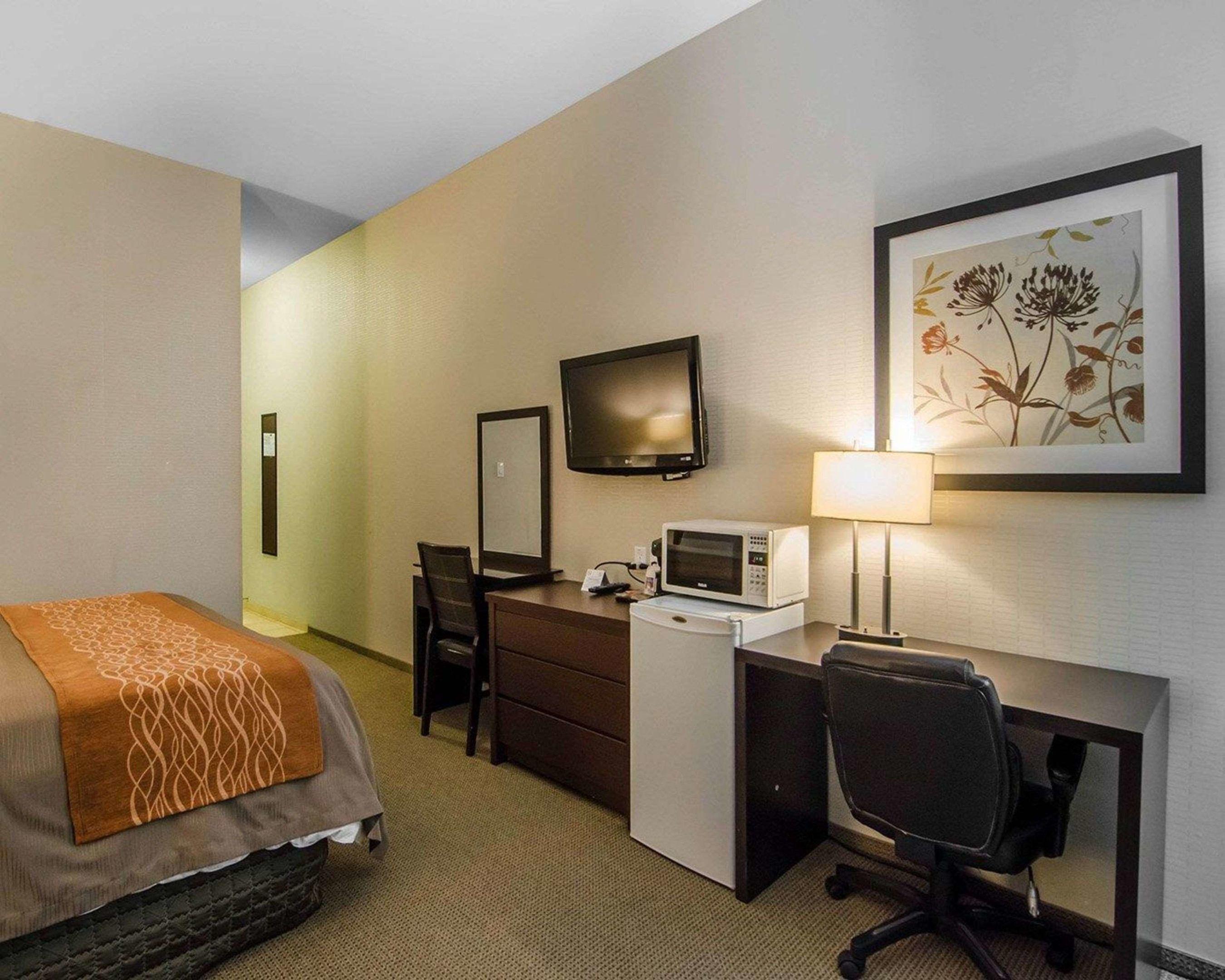 Comfort Inn — photo 5